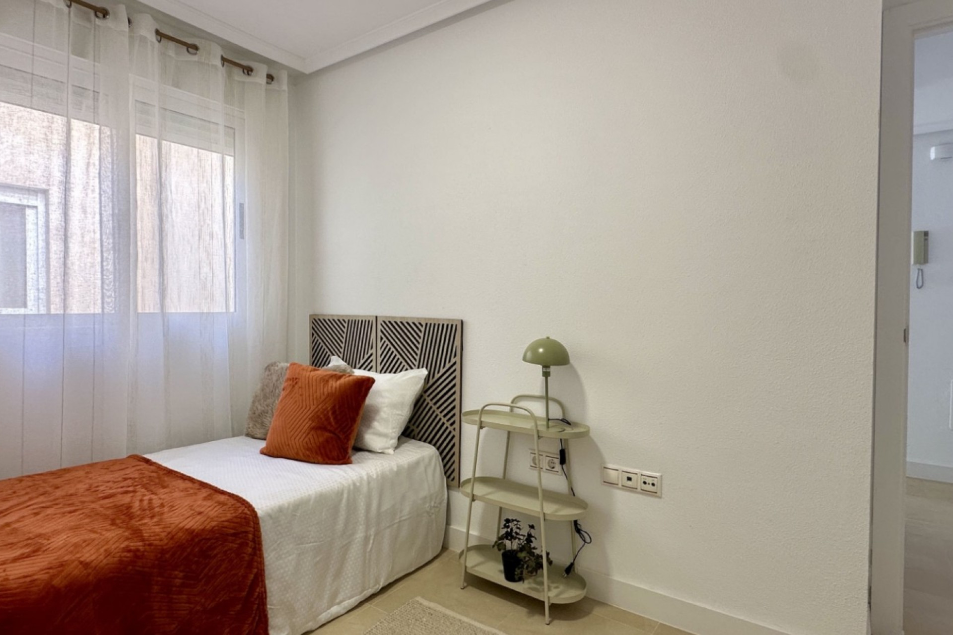Herverkoop - Plat -
Torrevieja - Costa Blanca