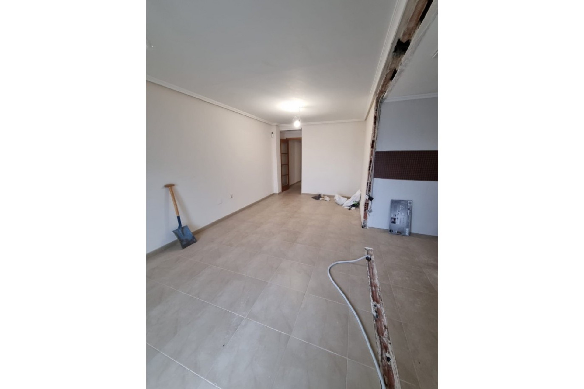 Herverkoop - Plat -
Torrevieja - Costa Blanca