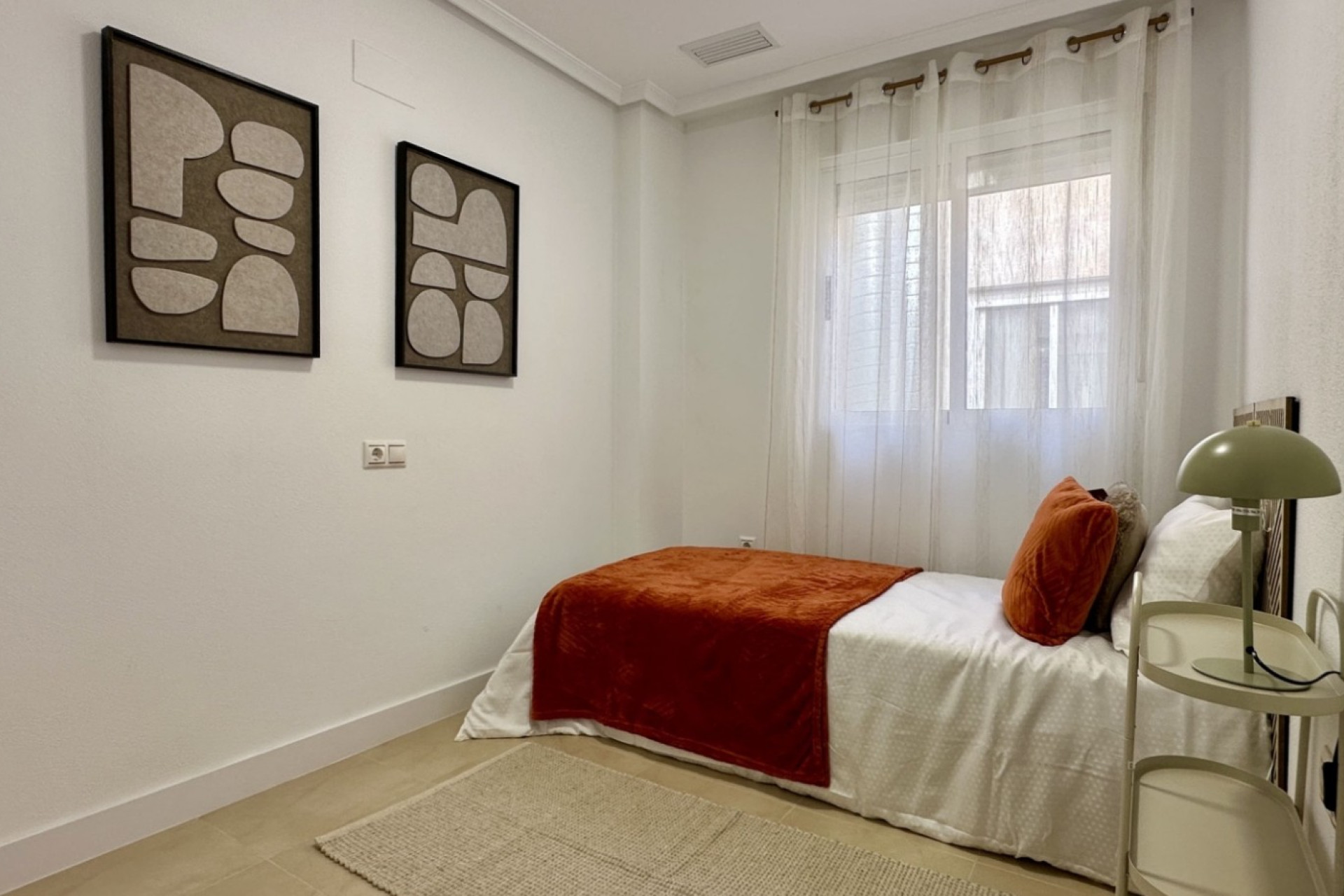Herverkoop - Plat -
Torrevieja - Costa Blanca