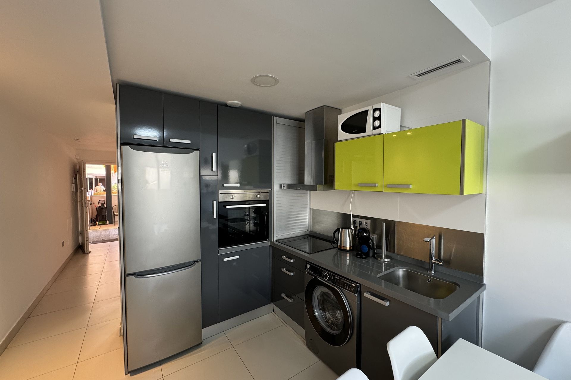 Herverkoop - Plat -
Torrevieja - Costa Blanca