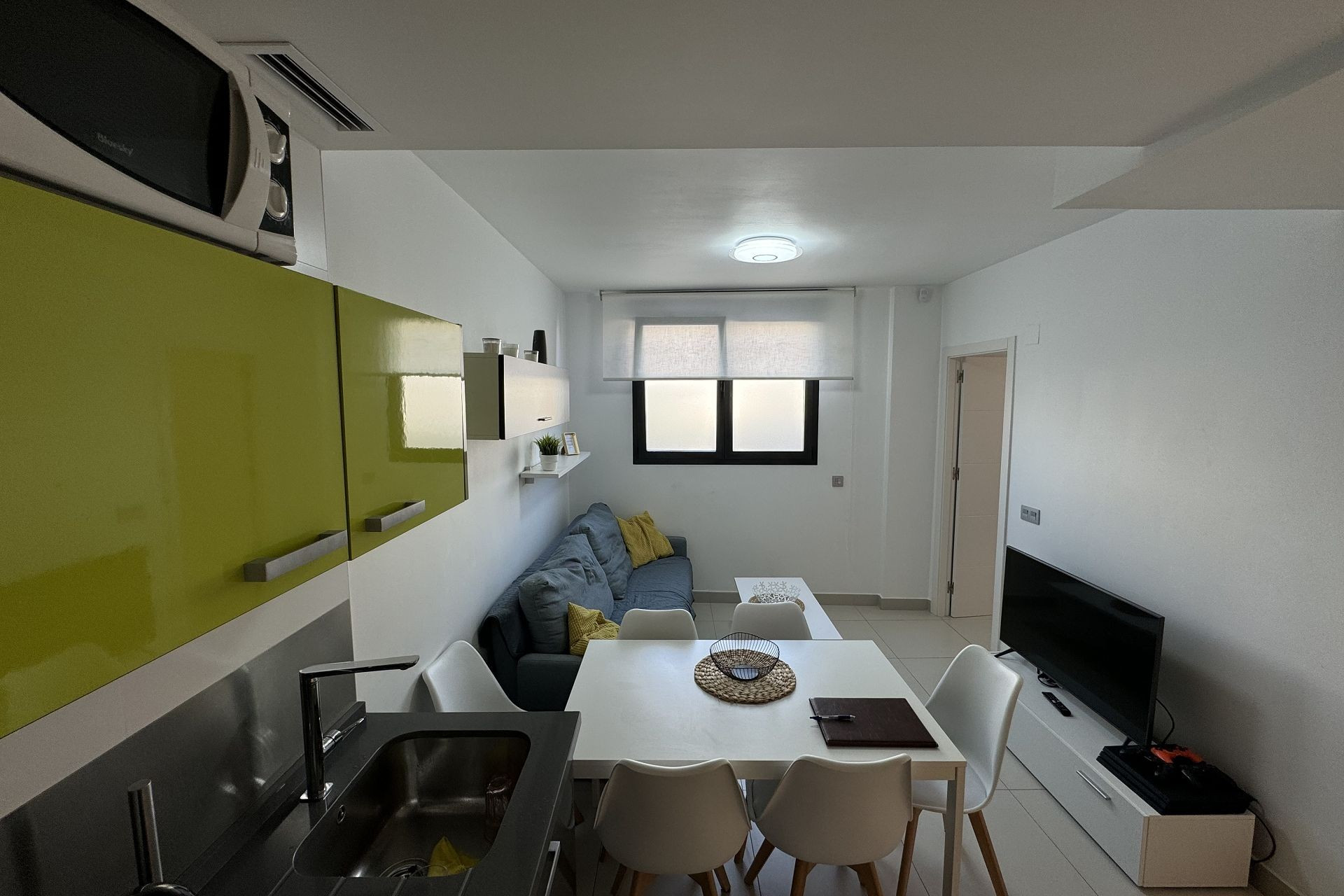 Herverkoop - Plat -
Torrevieja - Costa Blanca