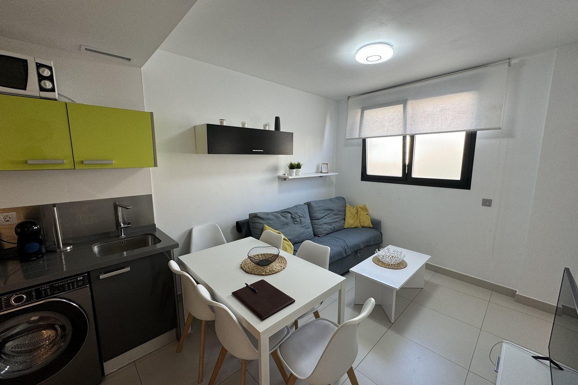 Herverkoop - Plat -
Torrevieja - Costa Blanca