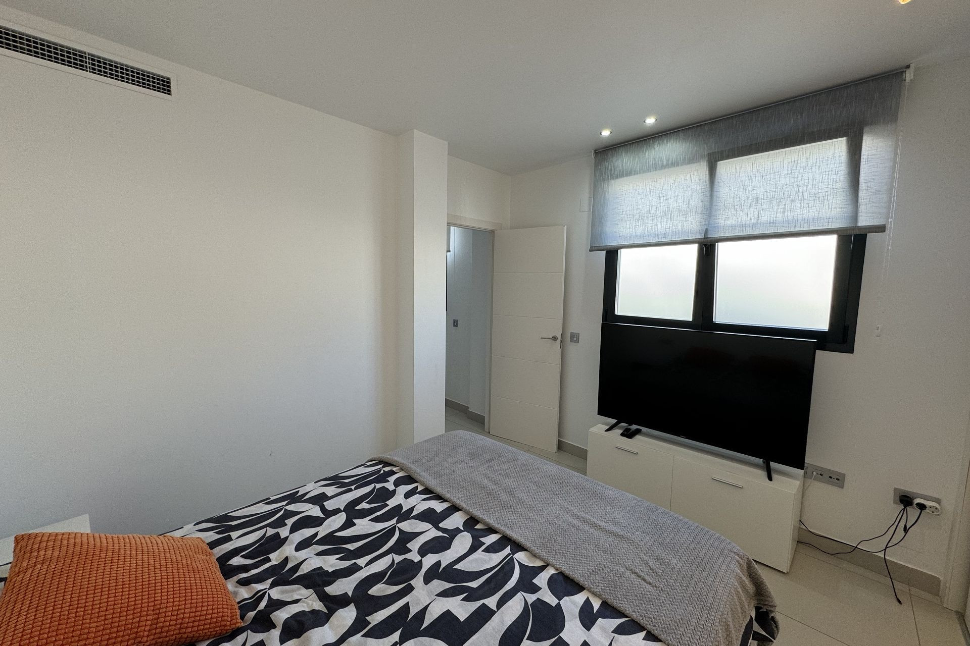 Herverkoop - Plat -
Torrevieja - Costa Blanca