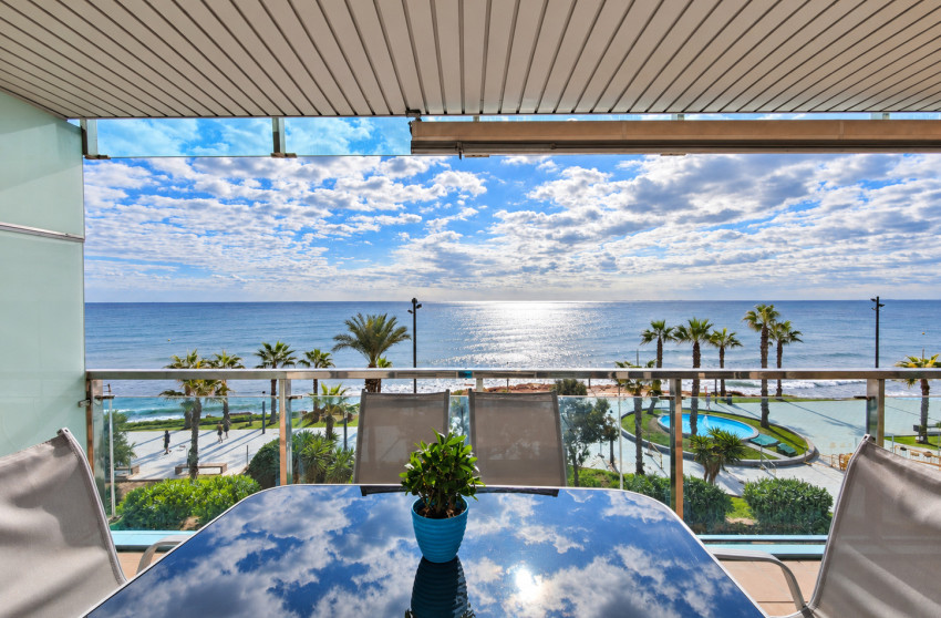 Herverkoop - Plat -
Torrevieja - Costa Blanca