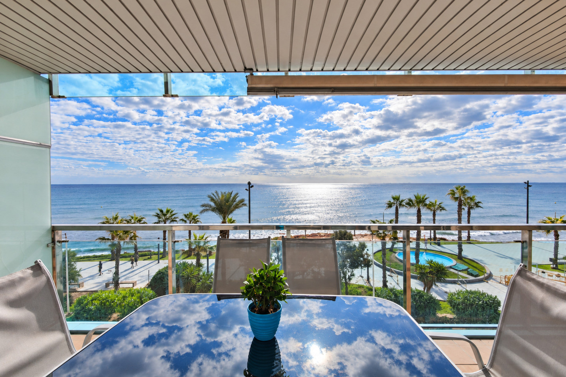 Herverkoop - Plat -
Torrevieja - Costa Blanca
