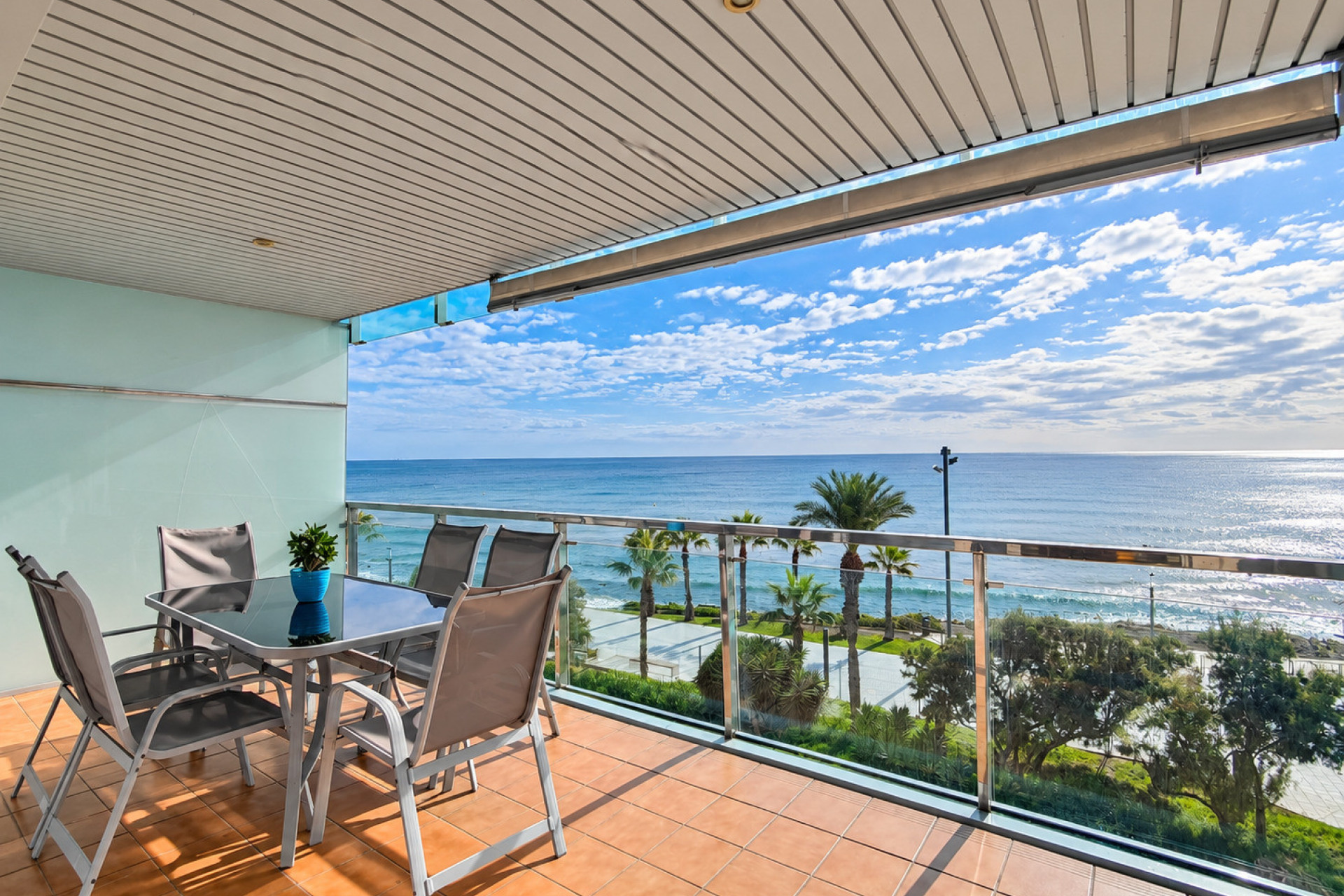Herverkoop - Plat -
Torrevieja - Costa Blanca