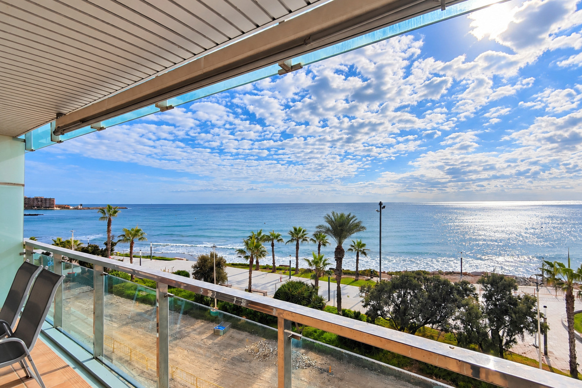 Herverkoop - Plat -
Torrevieja - Costa Blanca