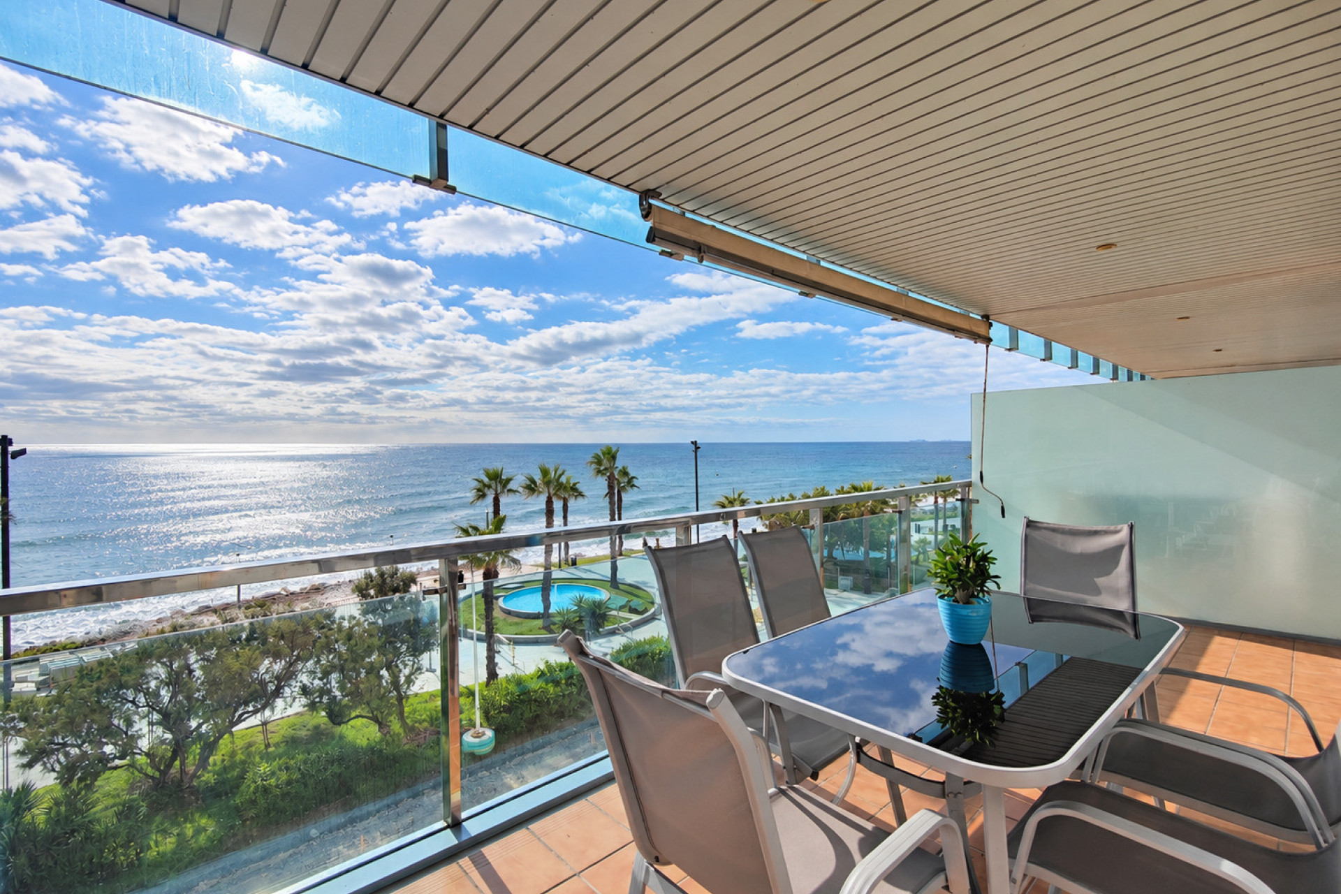 Herverkoop - Plat -
Torrevieja - Costa Blanca