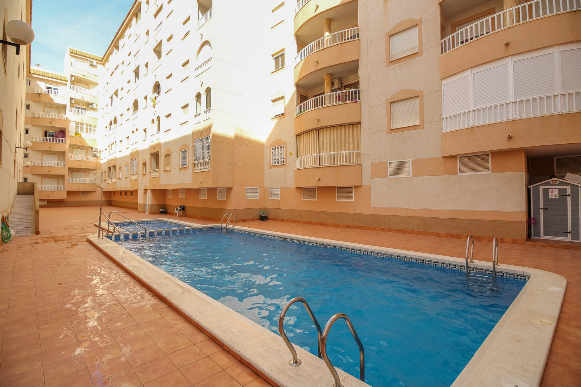 Herverkoop - Plat -
Torrevieja - El Molino