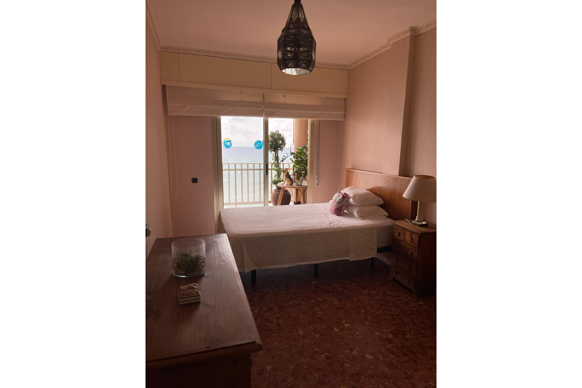 Herverkoop - Plat -
Torrevieja - Las Piscinas Naturales
