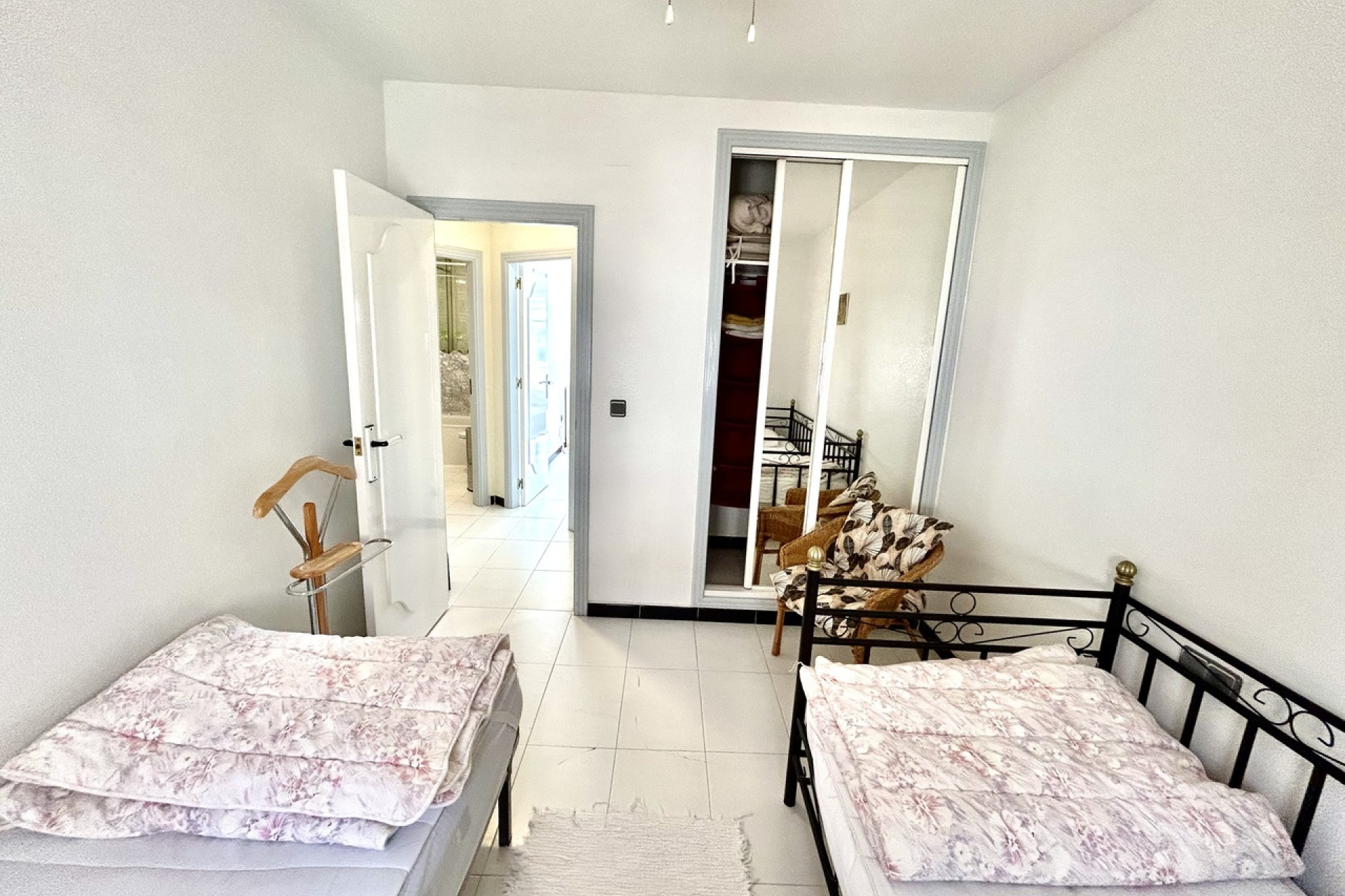 Herverkoop - Plat -
Torrevieja - Los Altos