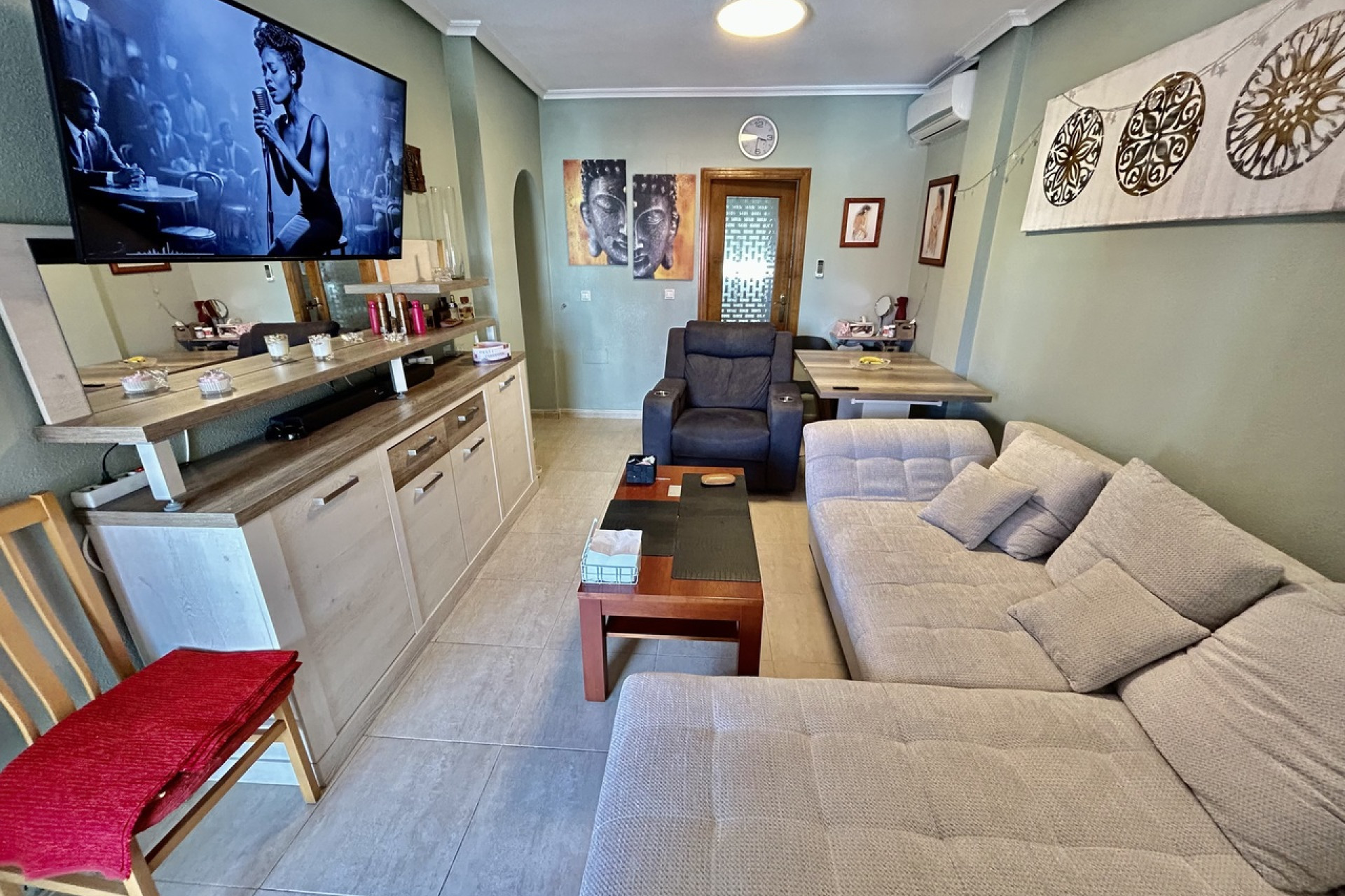 Herverkoop - Plat -
Torrevieja - Los Altos
