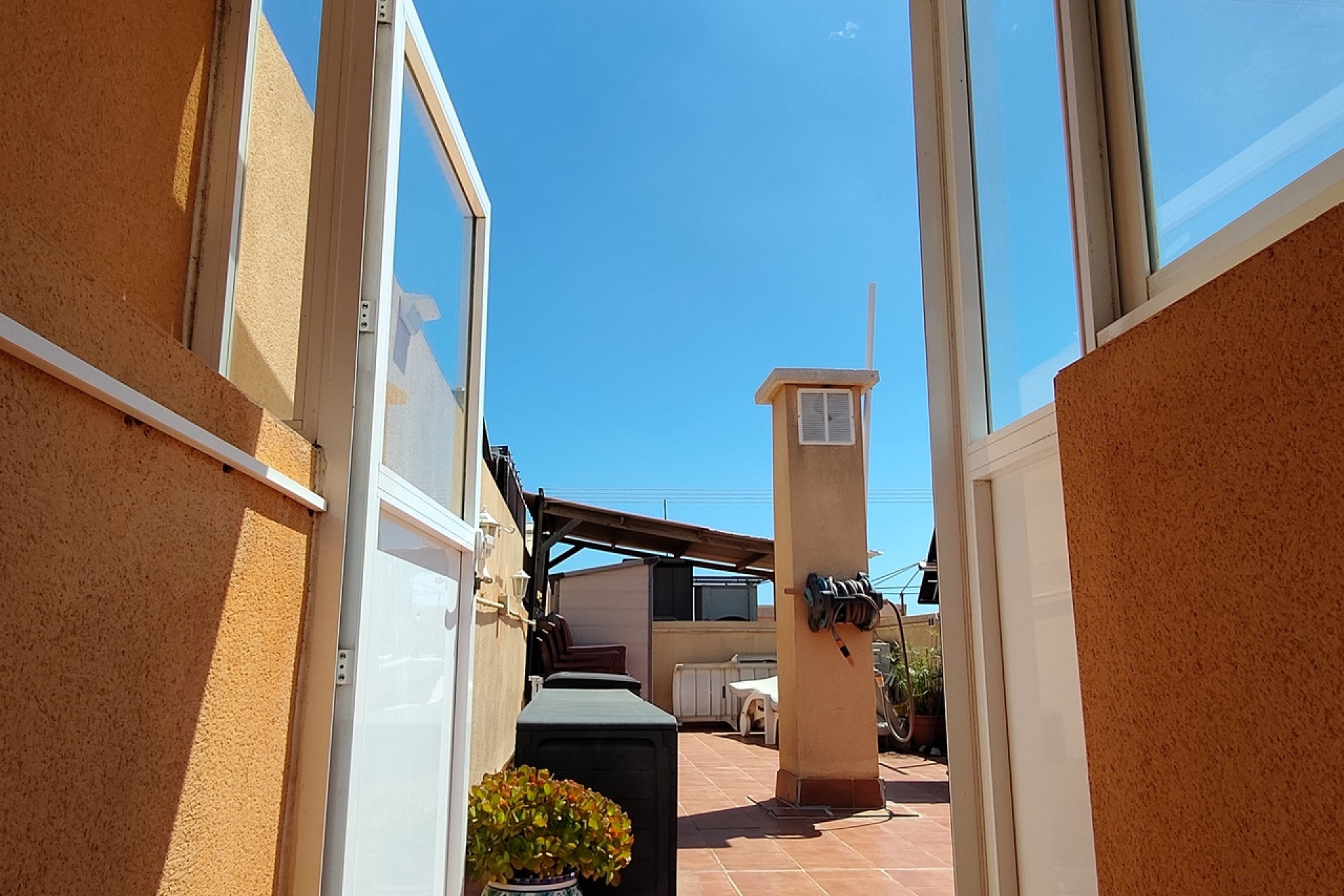 Herverkoop - Plat -
Torrevieja - Los Altos