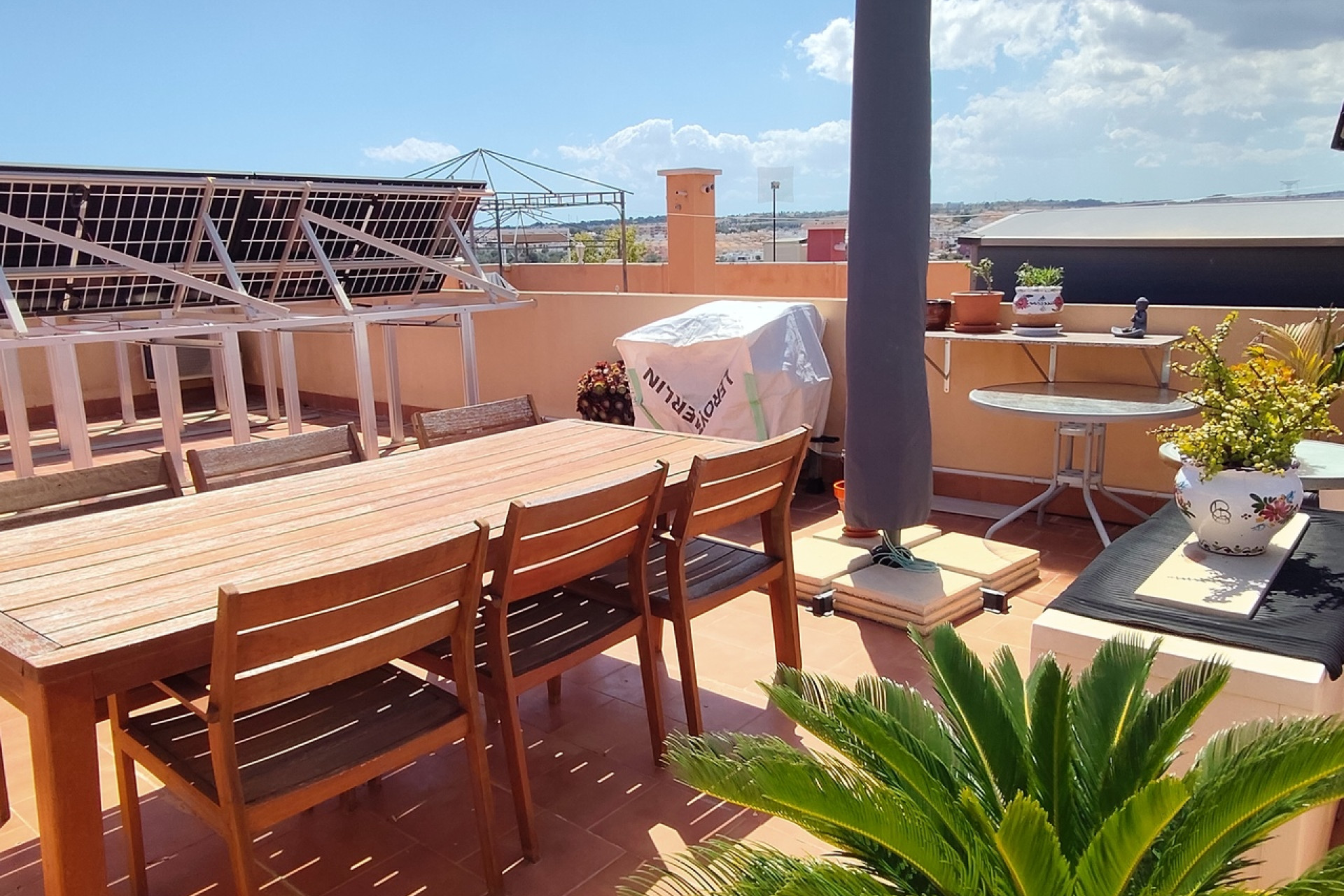 Herverkoop - Plat -
Torrevieja - Los Altos