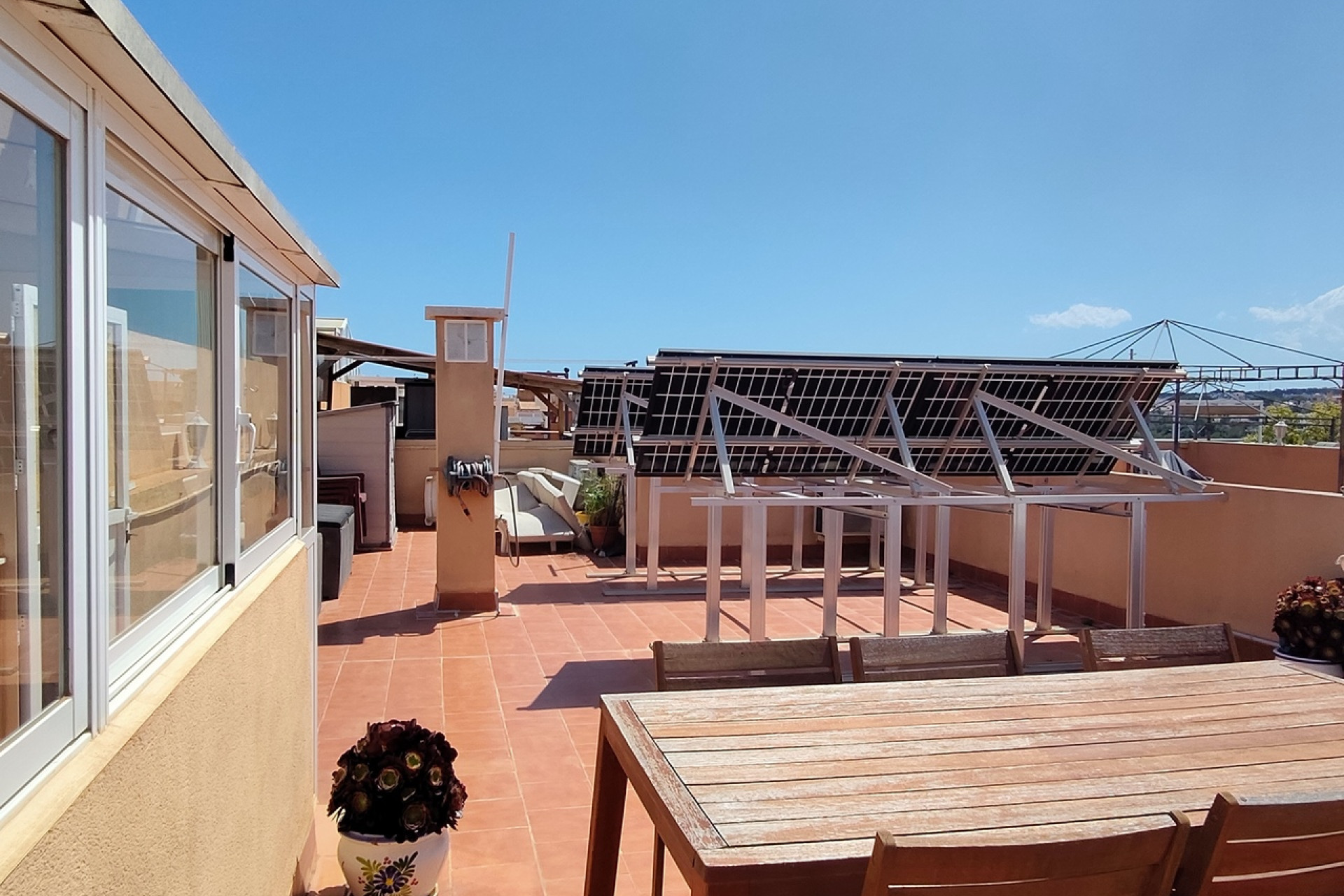 Herverkoop - Plat -
Torrevieja - Los Altos