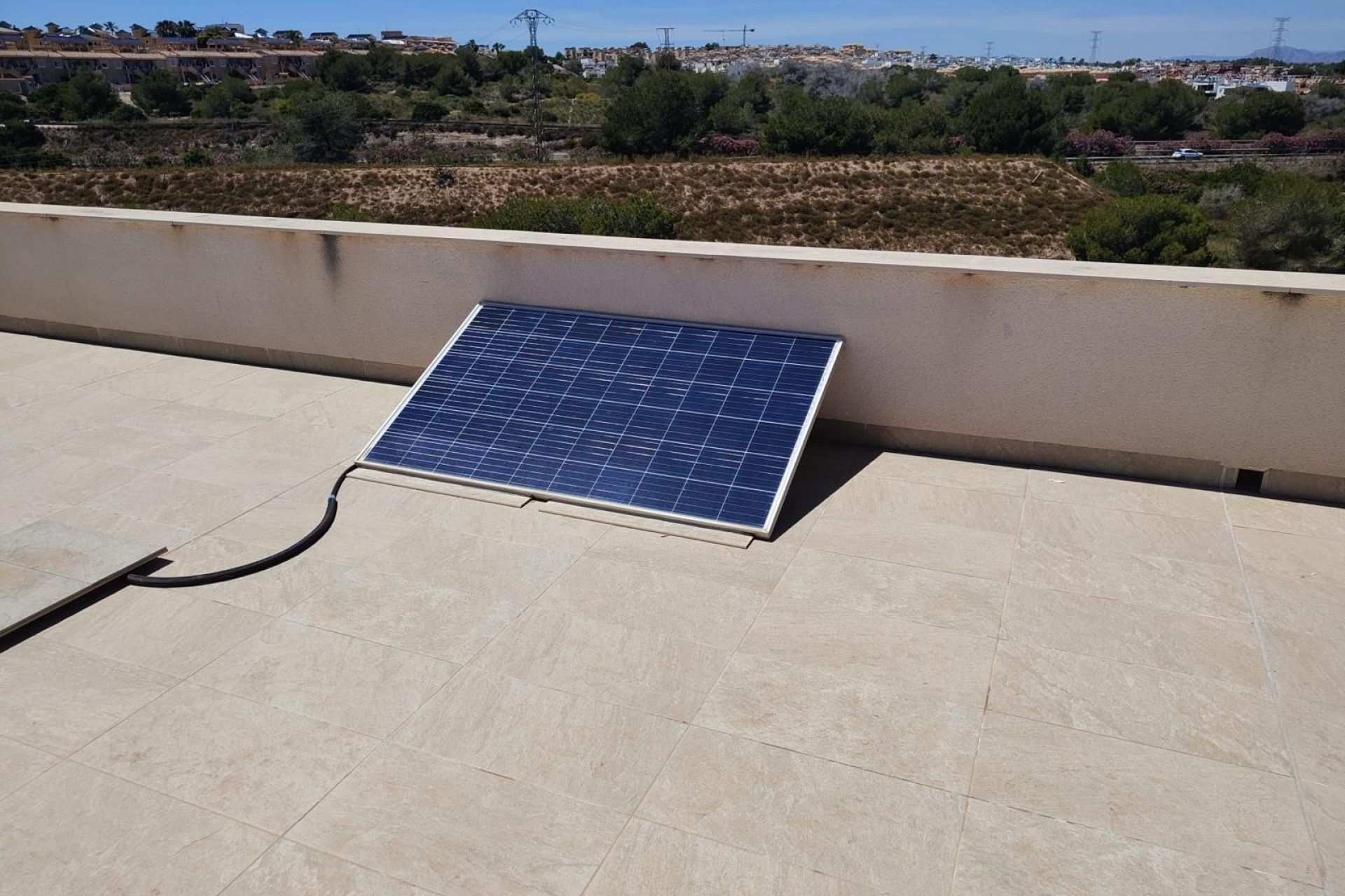 Herverkoop - Plat -
Torrevieja - Los Altos