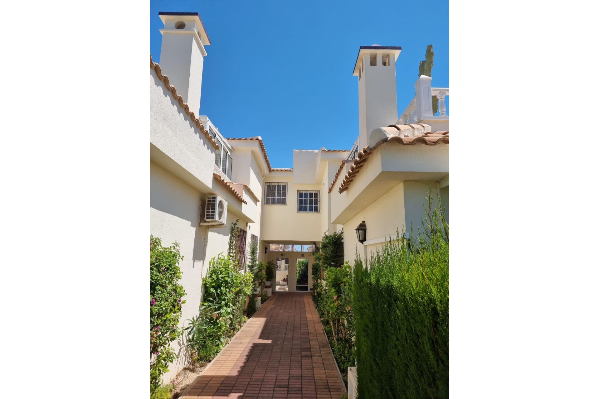 Herverkoop - Plat -
Torrevieja - Los Balcones - Los Altos del Edén