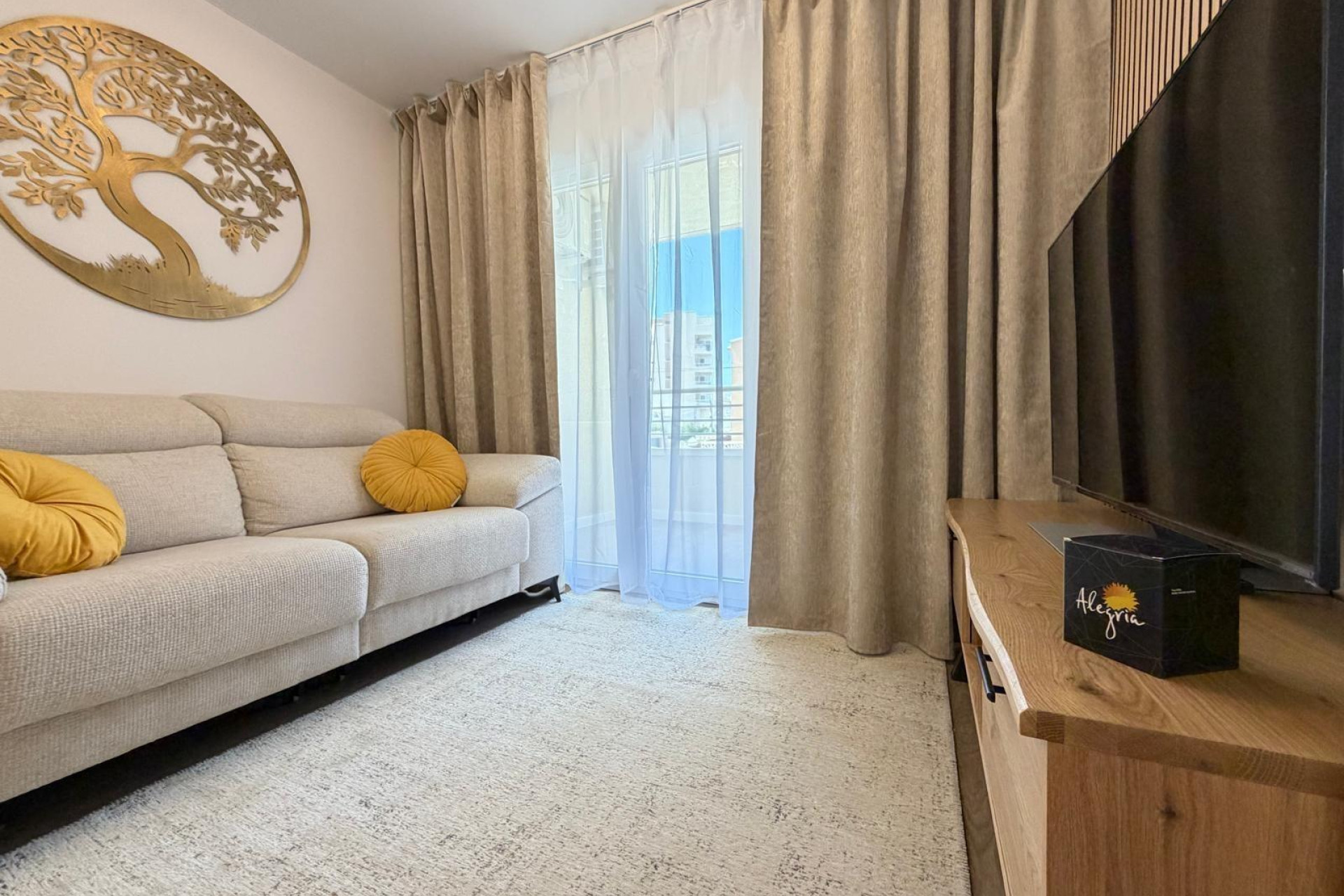 Herverkoop - Plat -
Torrevieja - Nueva Torrevieja