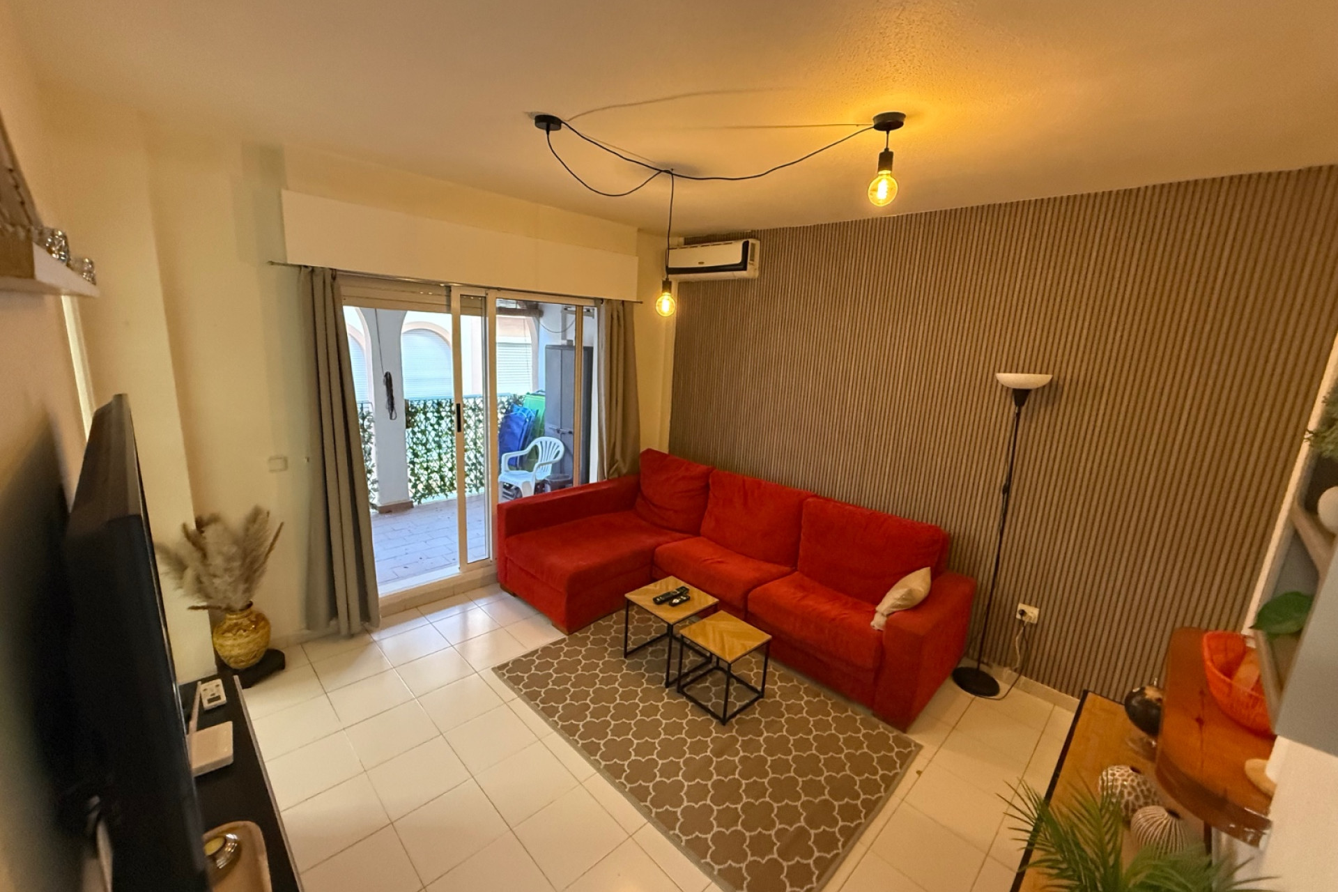 Herverkoop - Plat -
Torrevieja - Playa Los Naufragos