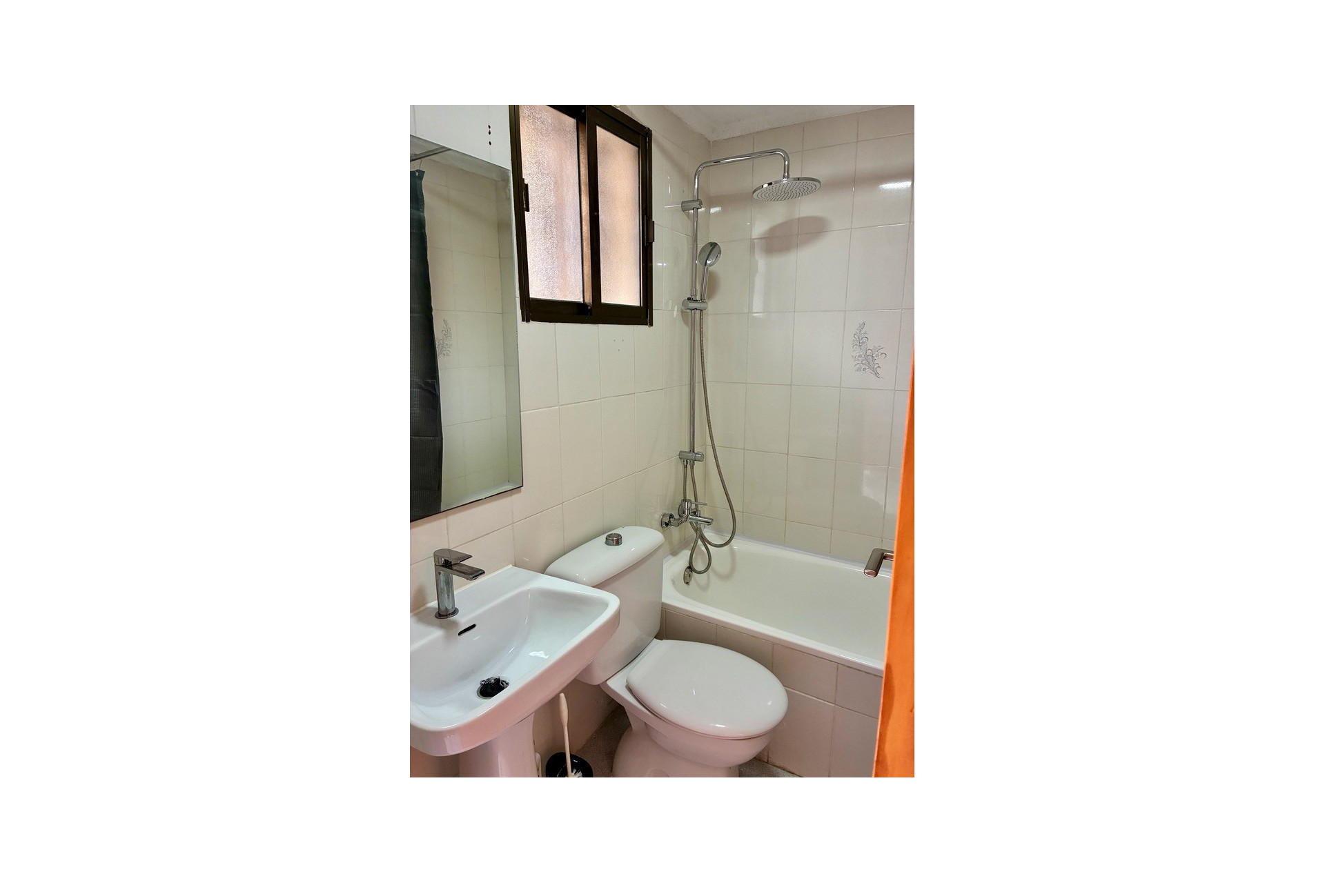 Herverkoop - Plat -
Torrevieja, San Luis - Costa Blanca