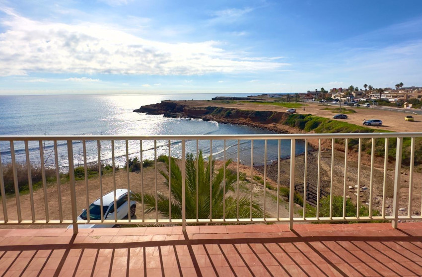 Herverkoop - Plat -
Torrevieja - Zona Los Frutales