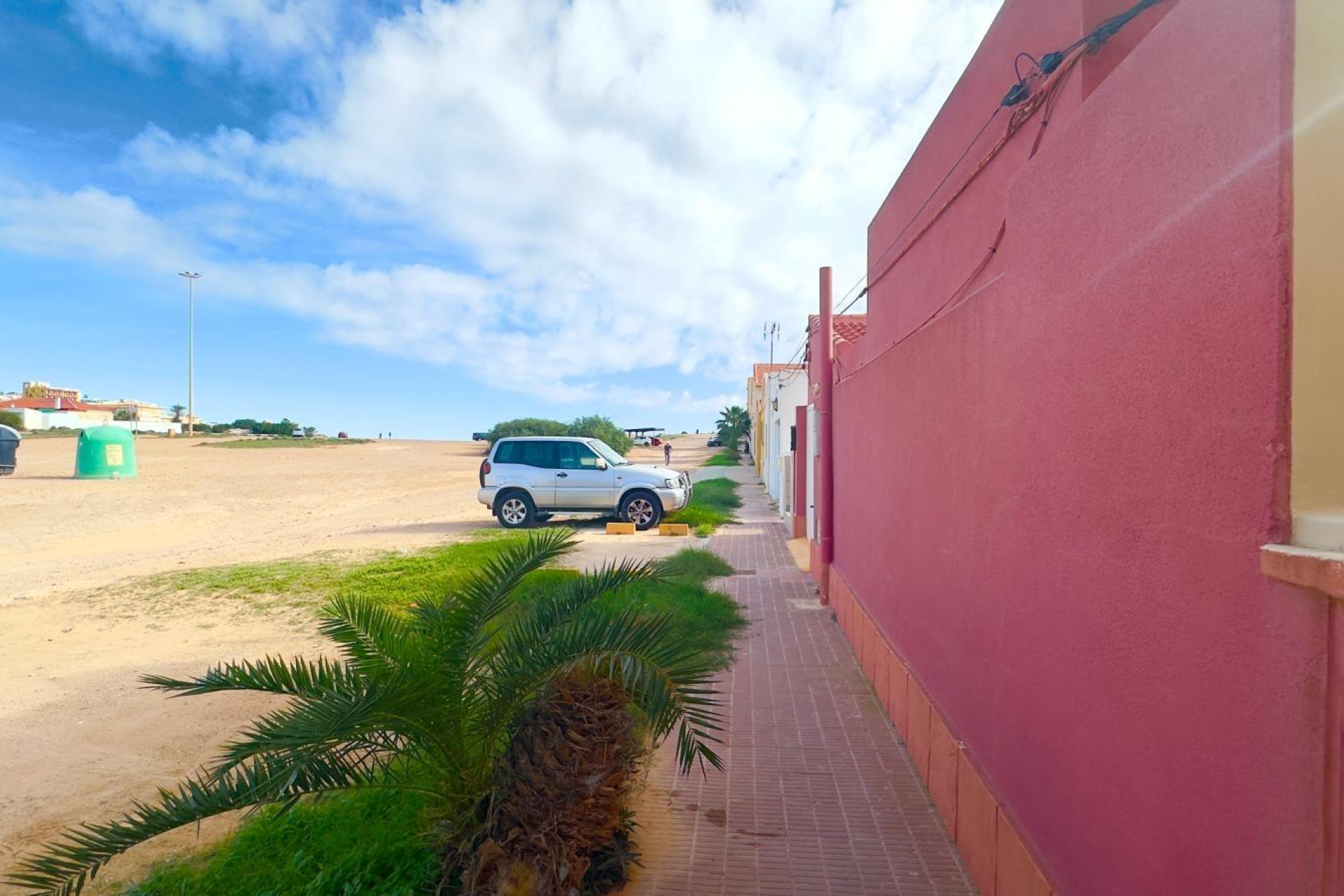 Herverkoop - Plat -
Torrevieja - Zona Los Frutales