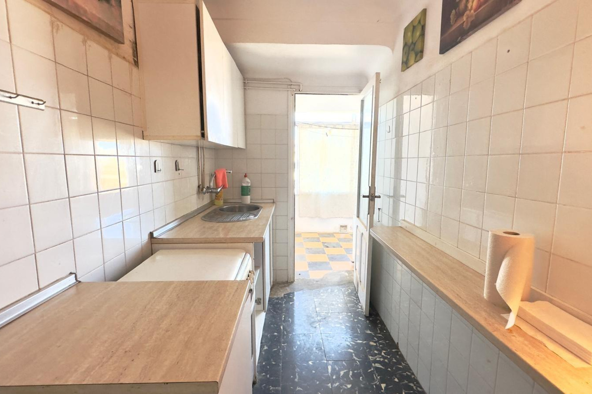 Herverkoop - Plat -
Torrevieja - Zona Los Frutales