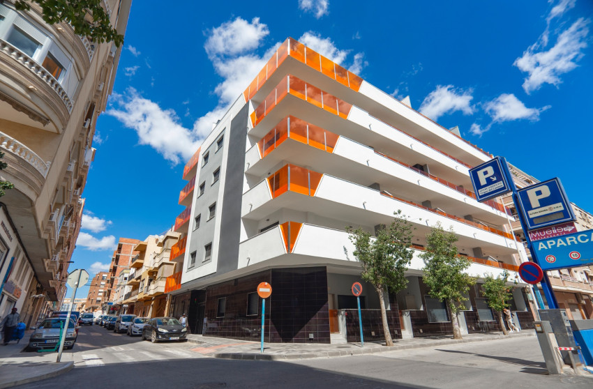Herverkoop - Plat -
Torrevieja