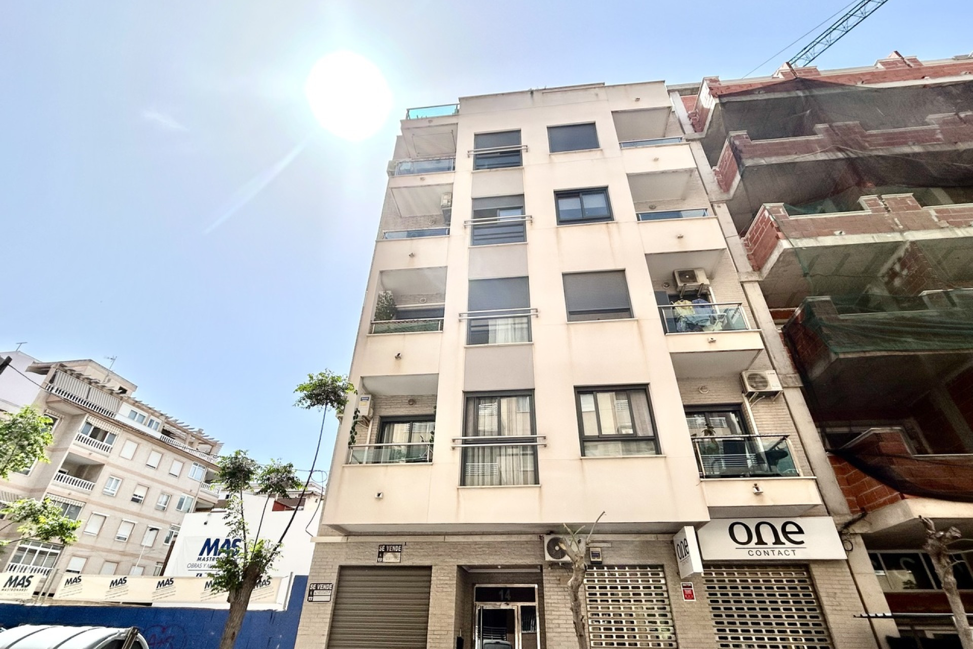 Herverkoop - Plat -
Torrevieja
