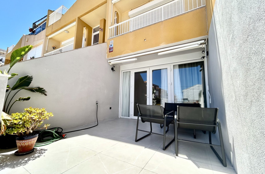 Herverkoop - Plat -
Torrevieja