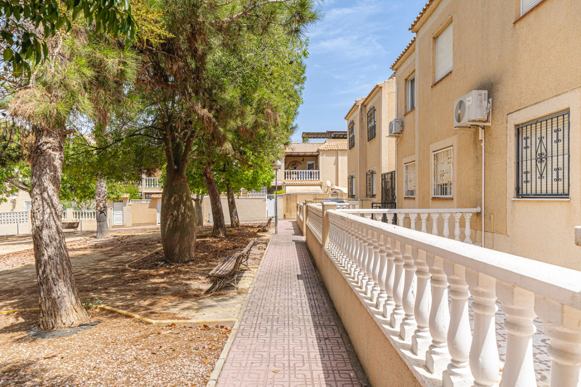 Herverkoop - Plat -
Torrevieja