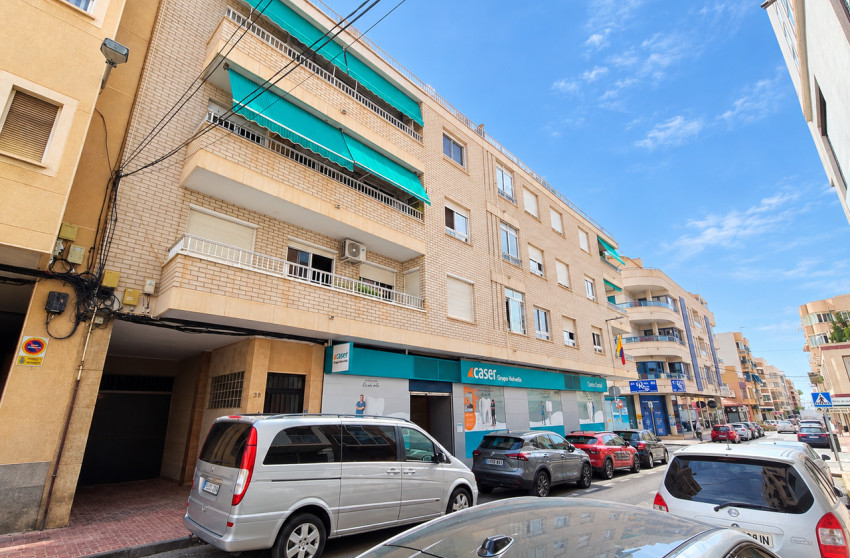Herverkoop - Plat -
Torrevieja