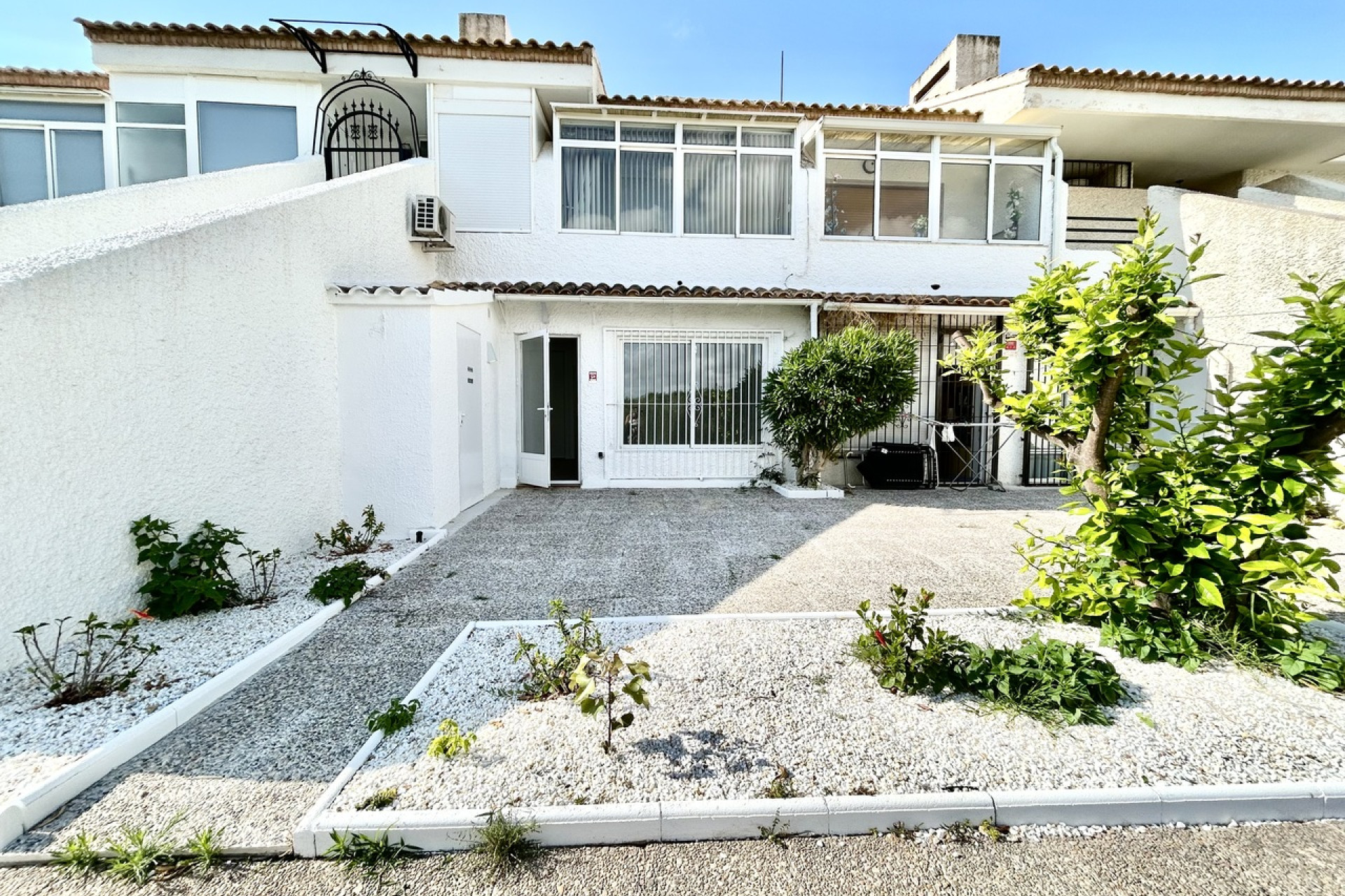 Herverkoop - Plat -
Villamartín - Costa Blanca