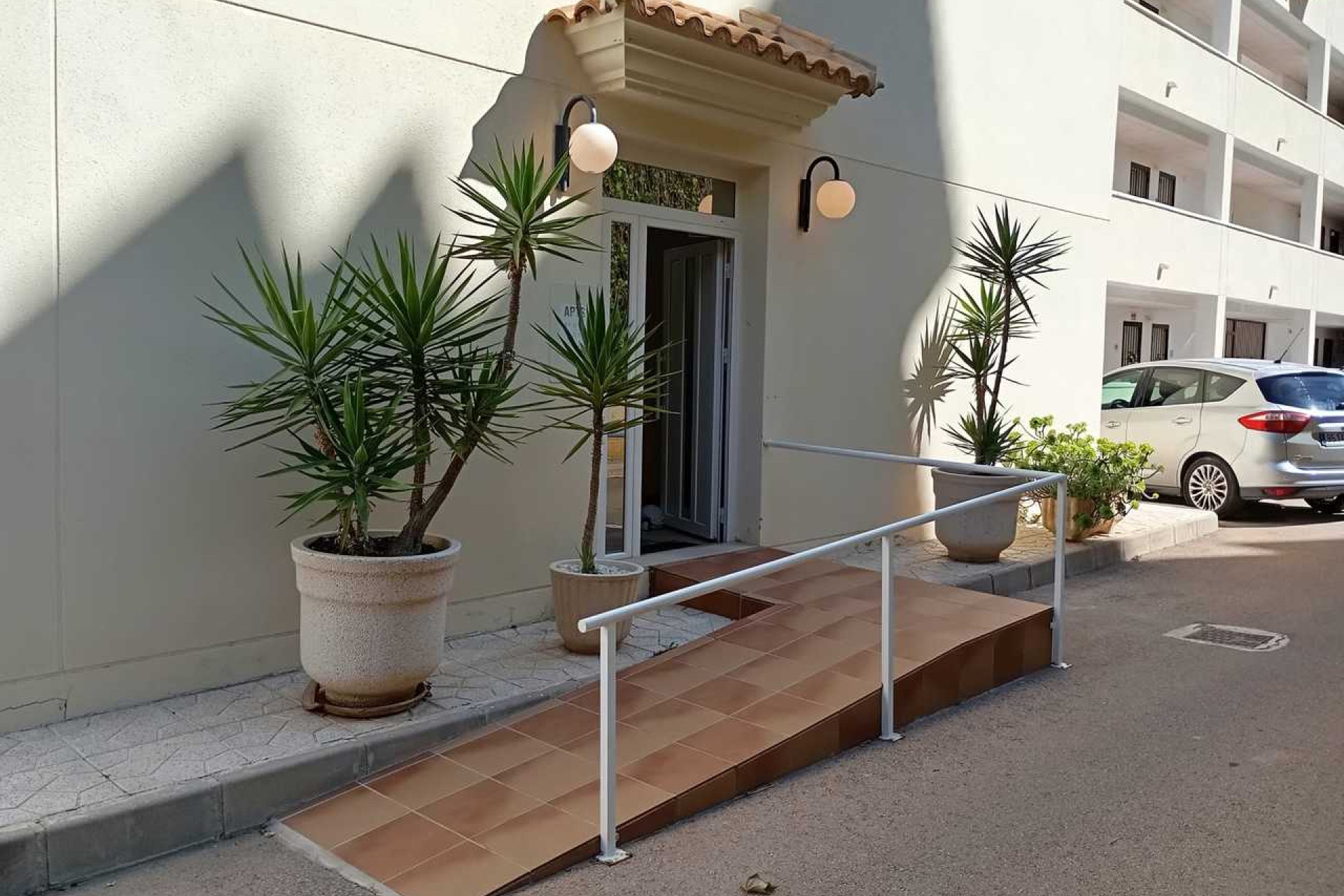 Herverkoop - Plat -
Villamartín - Costa Blanca