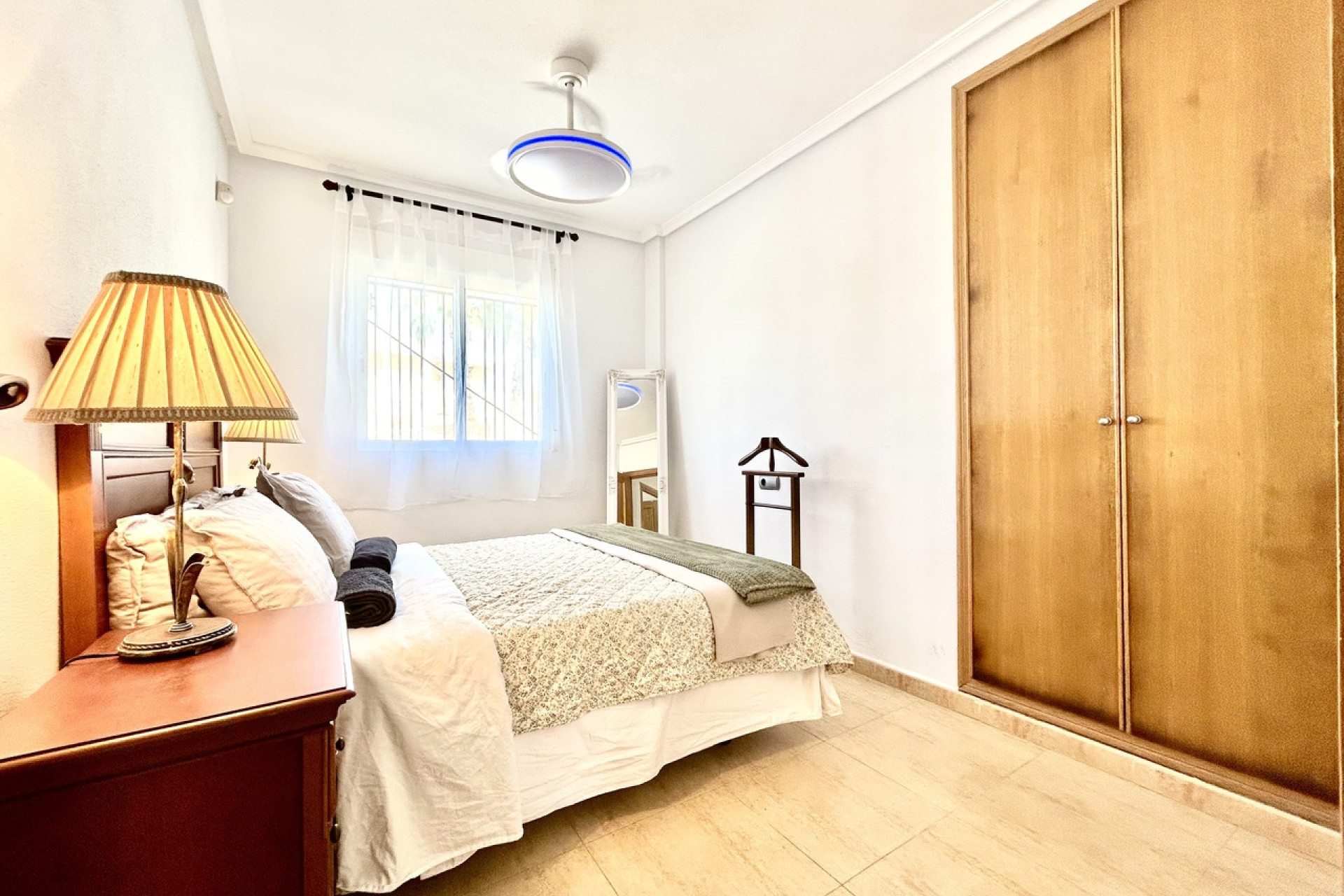 Herverkoop - Plat -
Villamartín