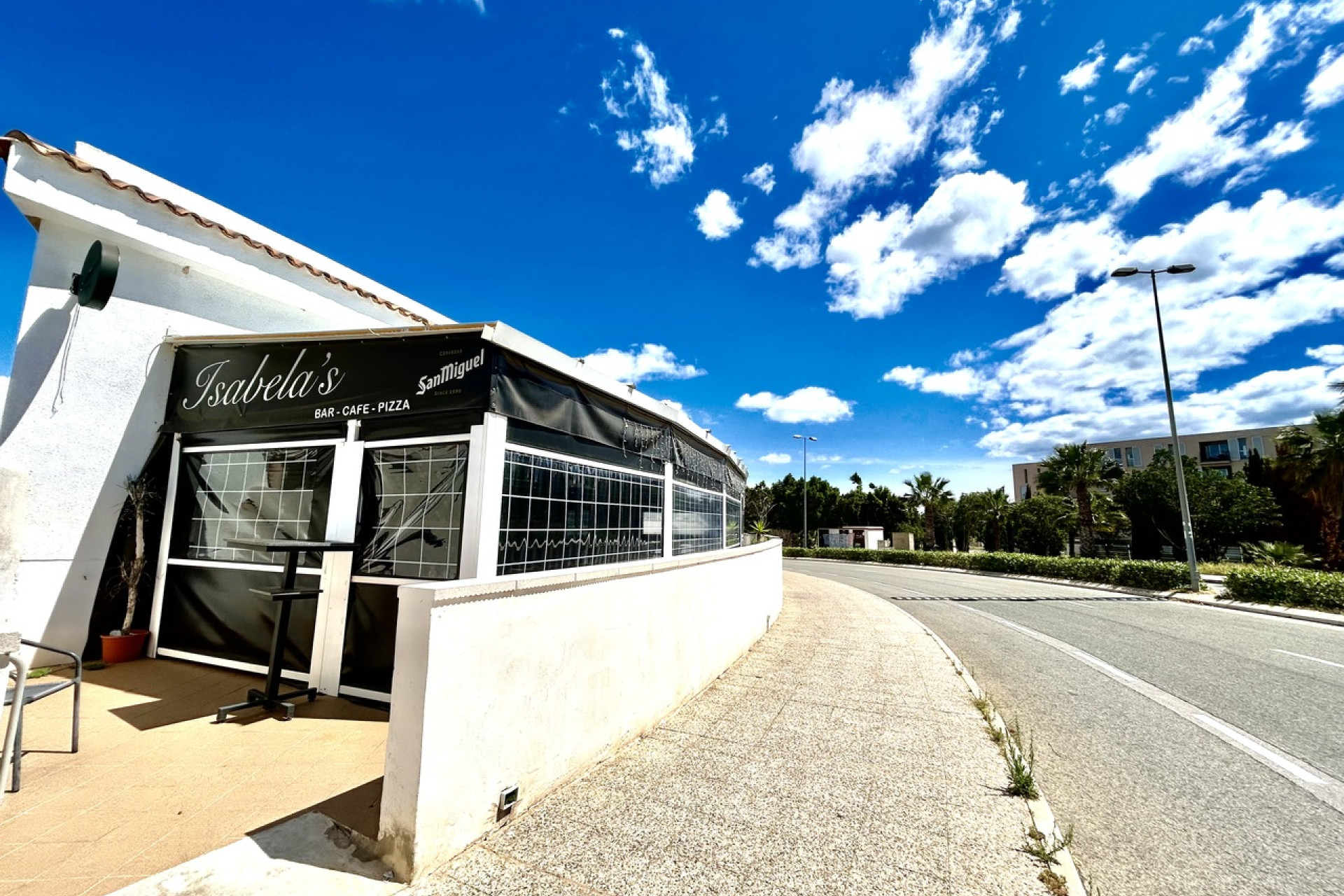 Herverkoop - Plat -
Villamartín