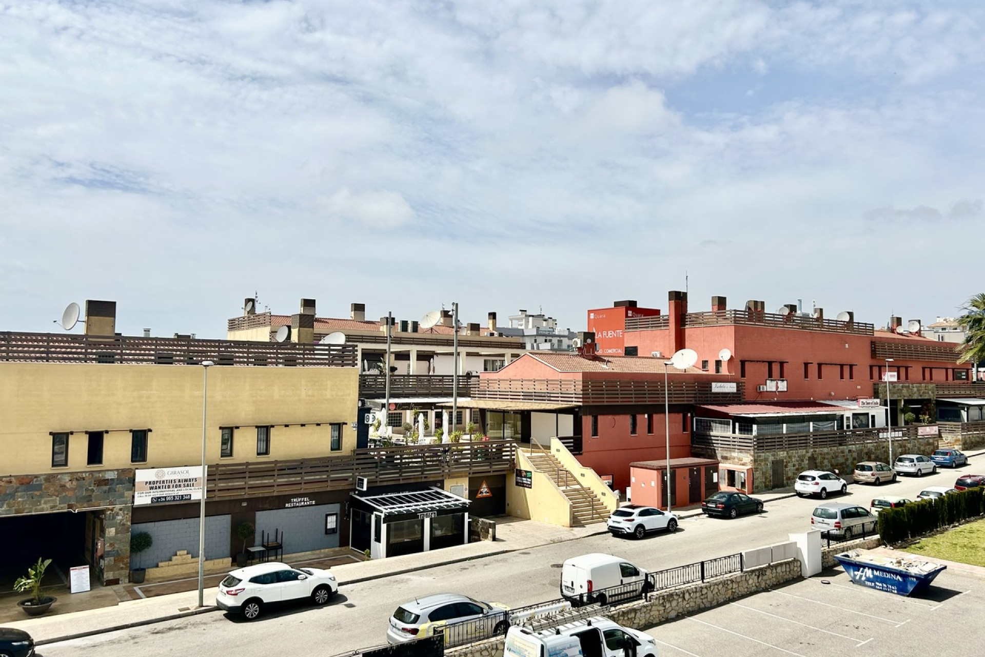 Herverkoop - Plat -
Villamartín