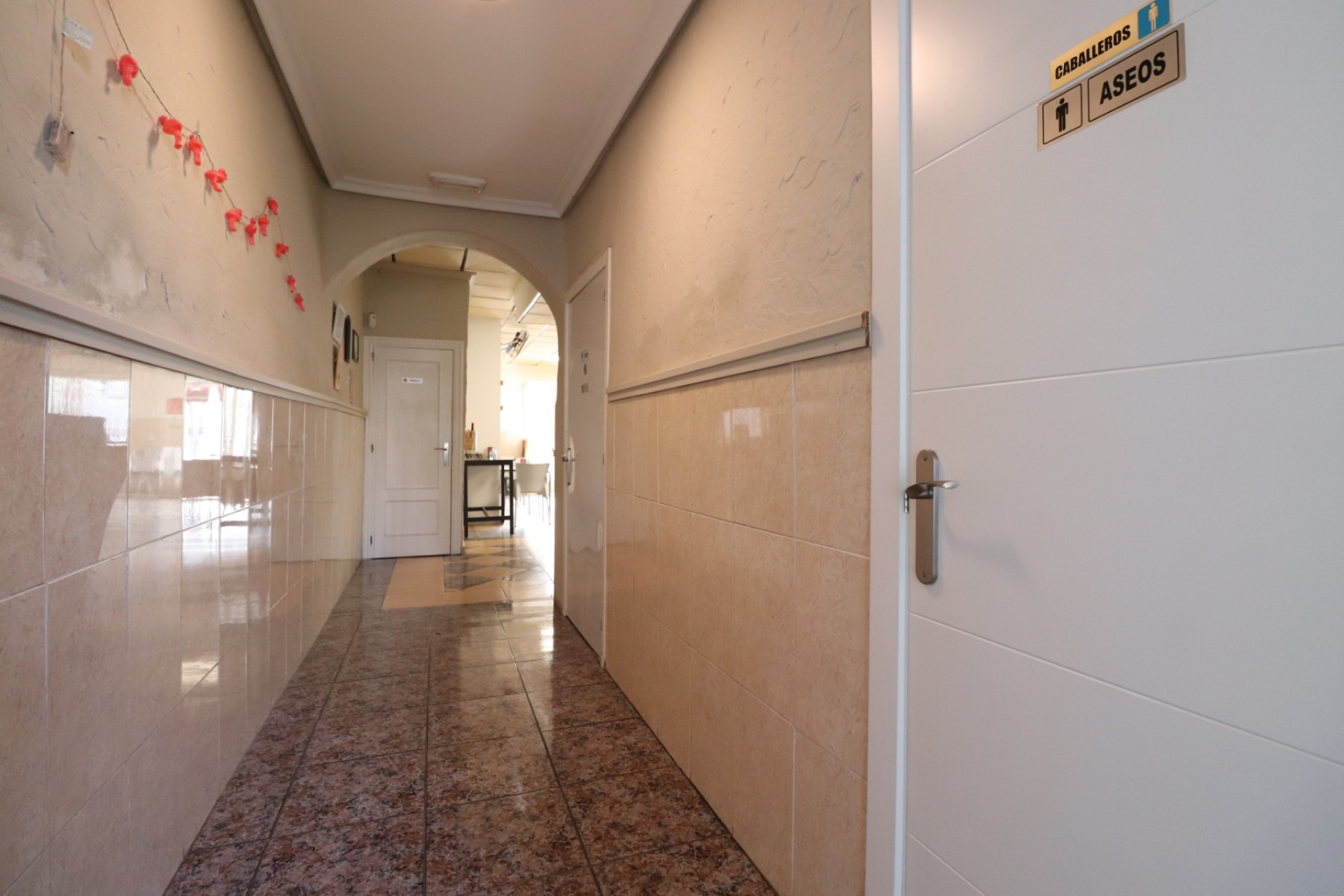 Herverkoop - Reclame -
Formentera del Segura - Formentera - Village