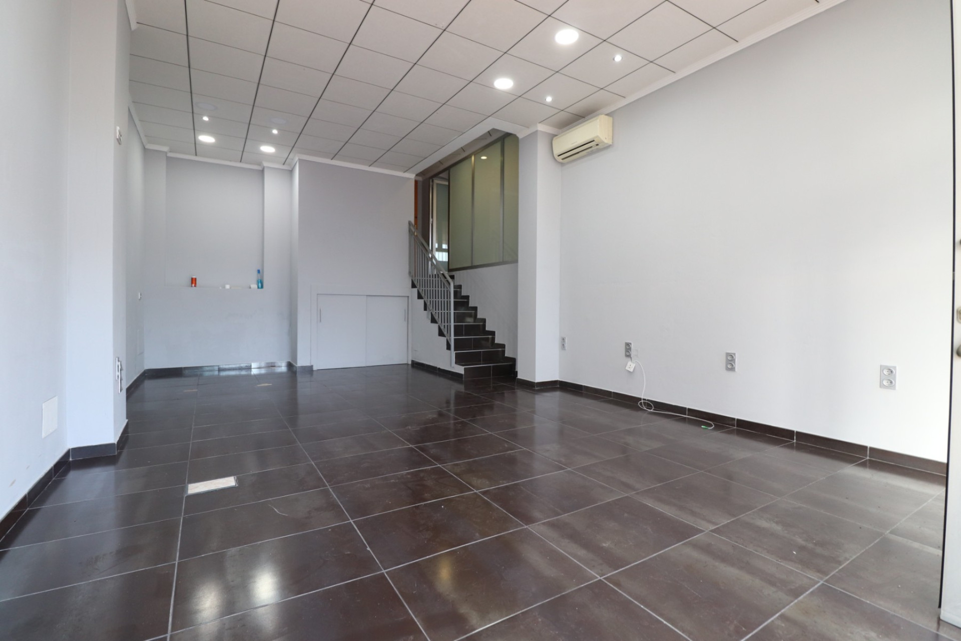 Herverkoop - Reclame -
Formentera del Segura - Formentera - Village