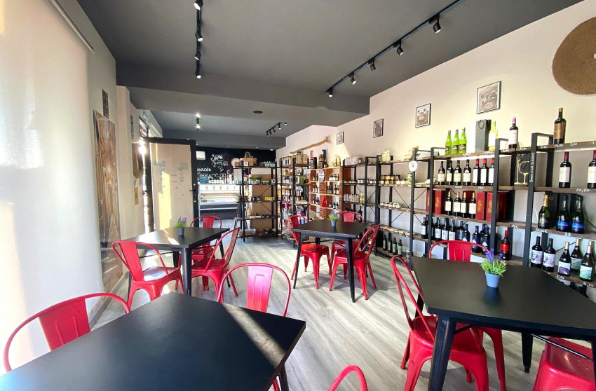 Herverkoop - Reclame -
Pinoso