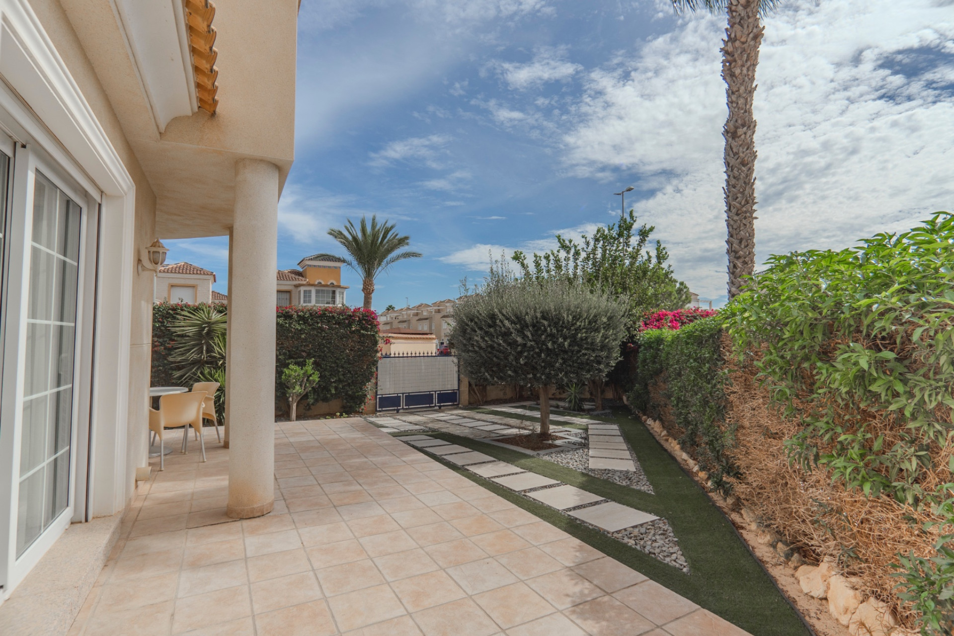 Herverkoop - Semi-detached house -
Guardamar del Segura - El Raso