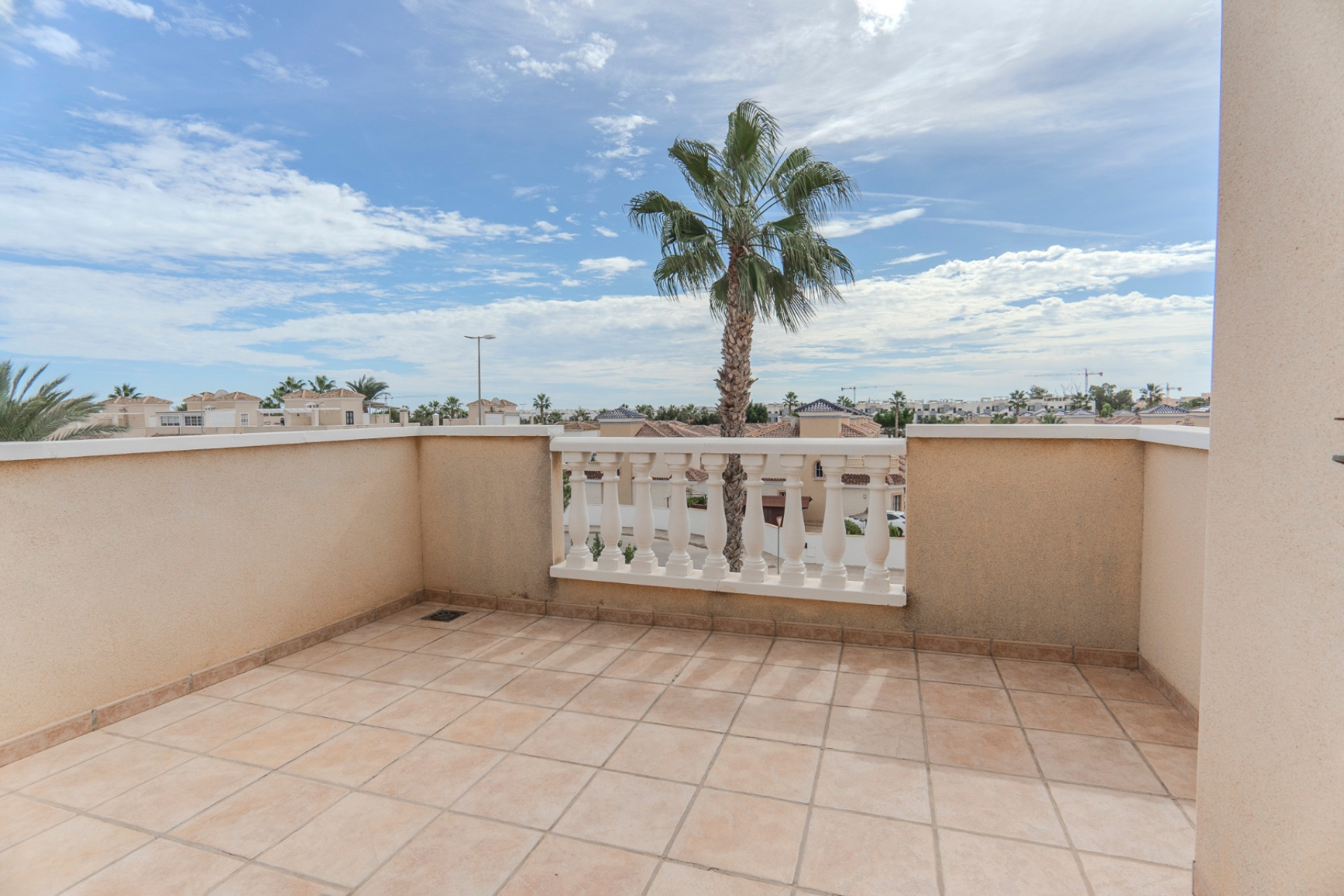 Herverkoop - Semi-detached house -
Guardamar del Segura - El Raso