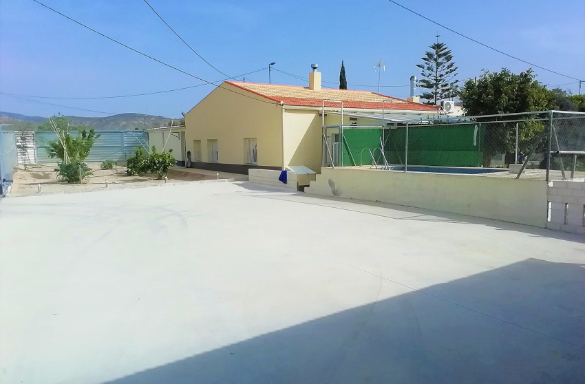 Herverkoop - Villa -
Abanilla