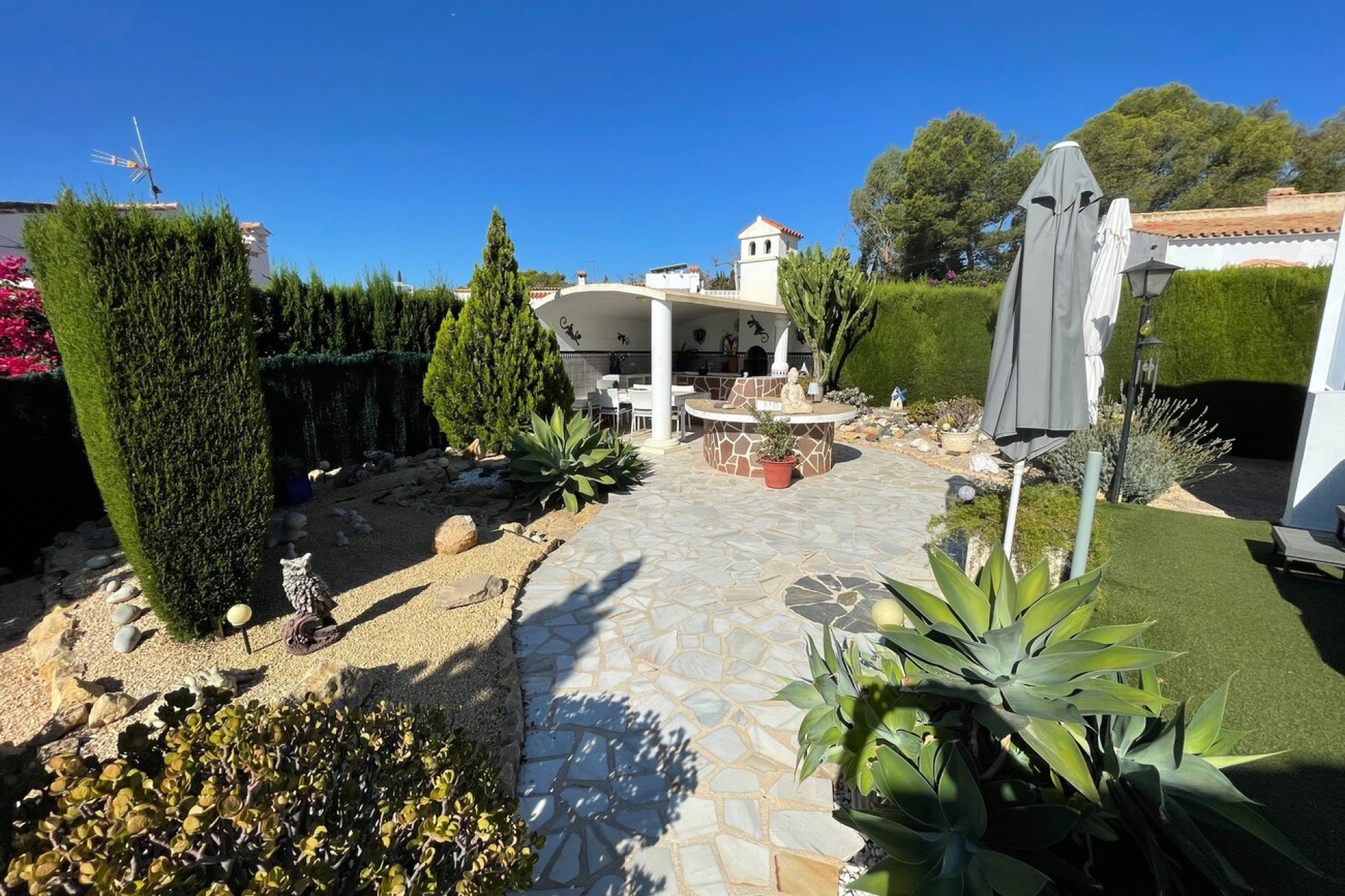 Herverkoop - Villa -
Alfas del Pí - Costa Blanca