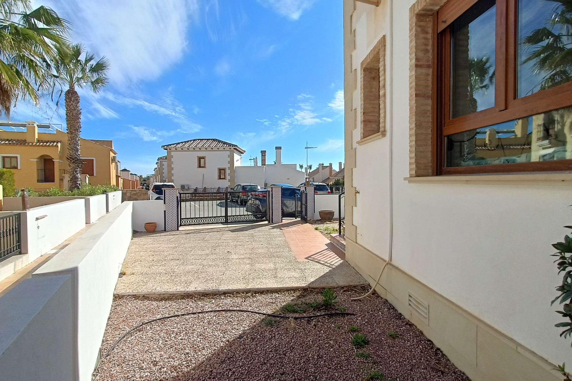 Herverkoop - Villa -
Algorfa - Inland