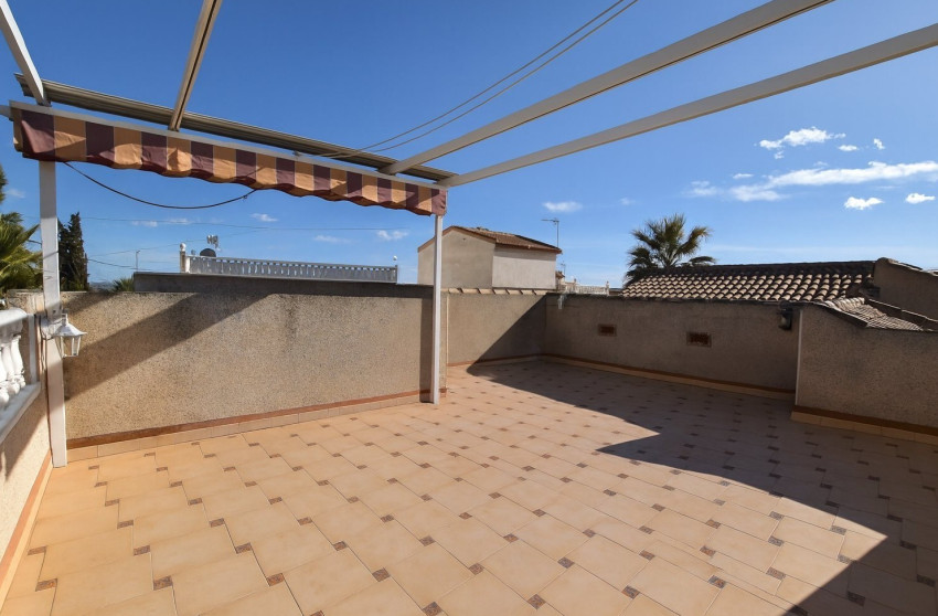 Herverkoop - Villa -
Algorfa - Inland
