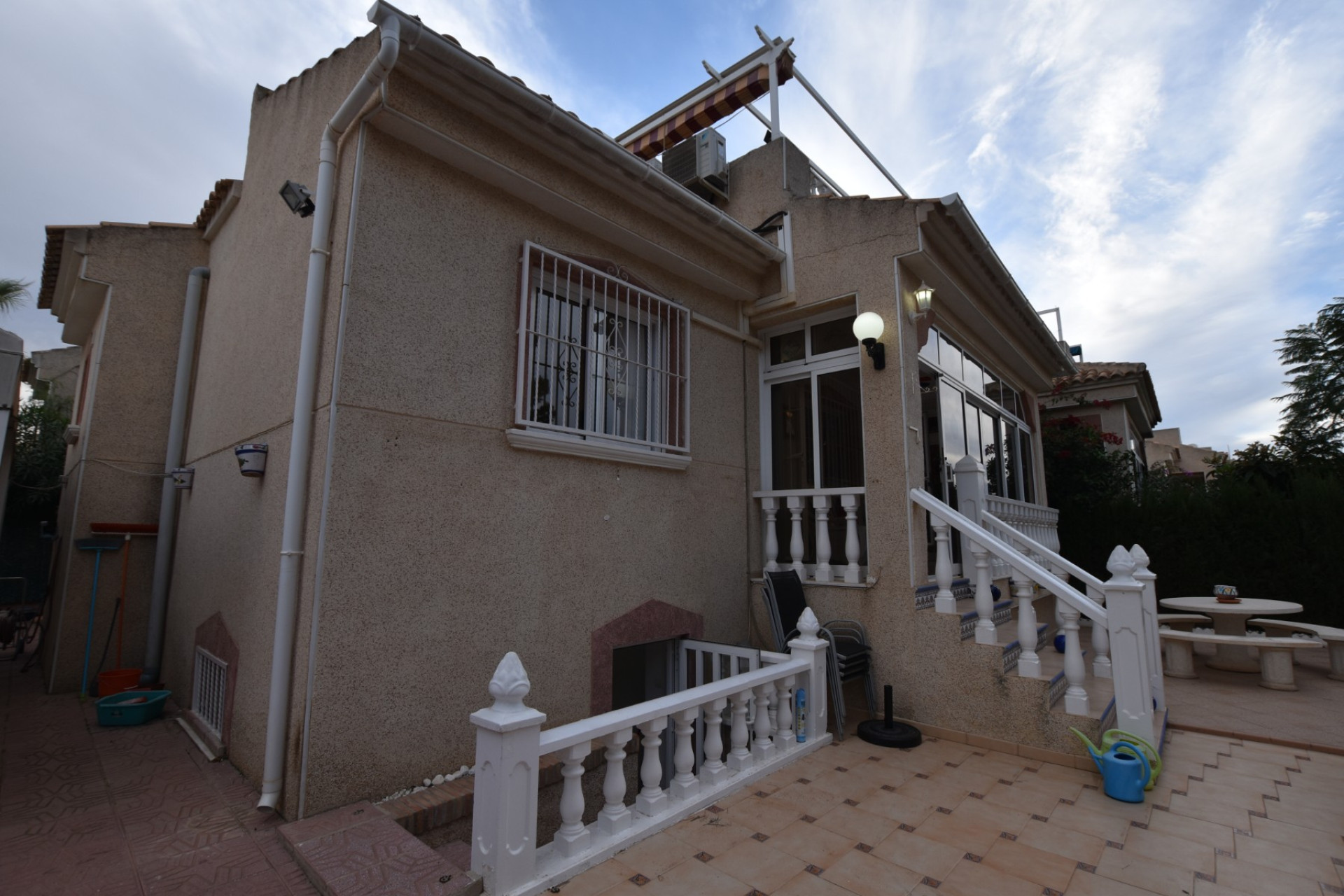 Herverkoop - Villa -
Algorfa - Inland