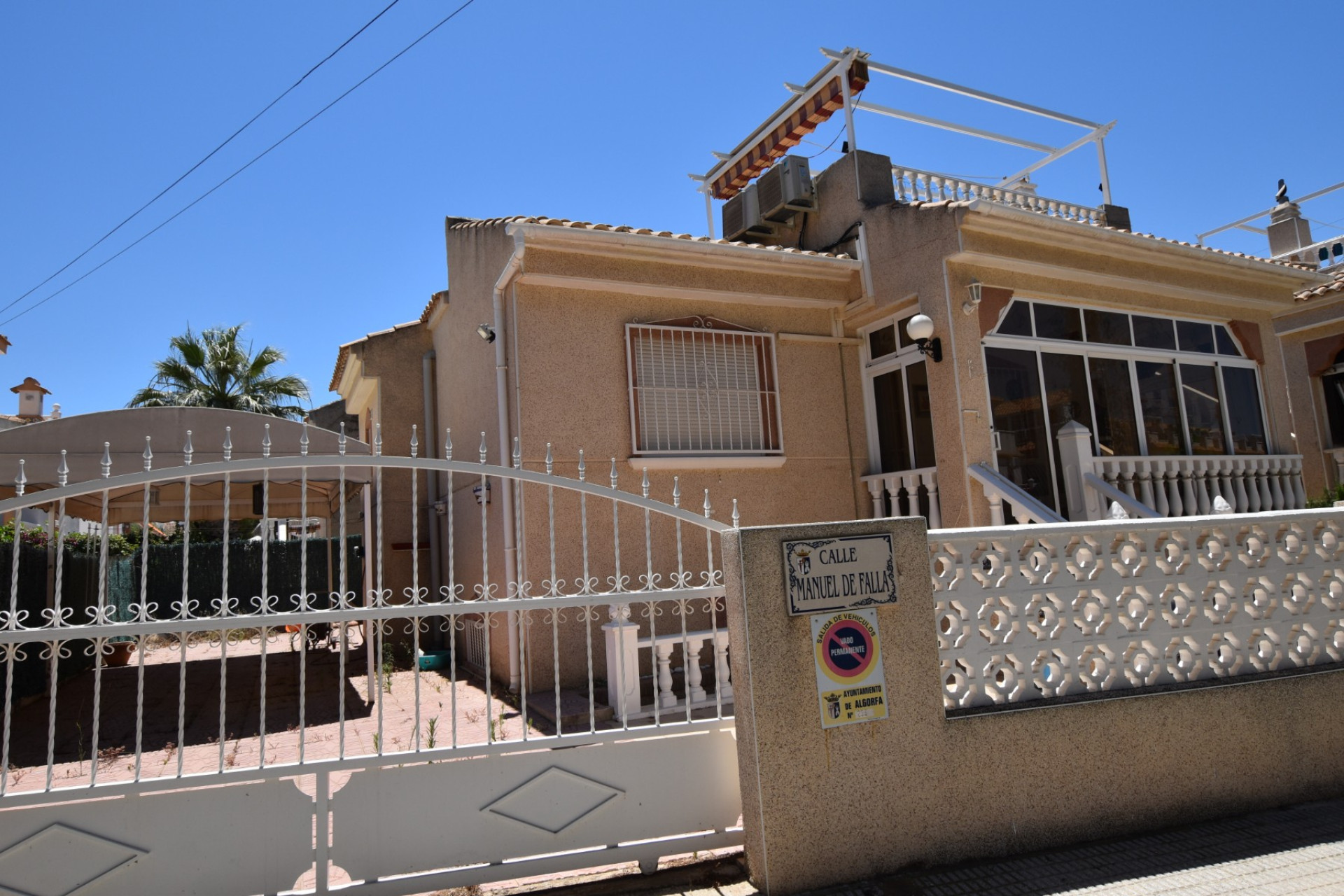 Herverkoop - Villa -
Algorfa - Inland