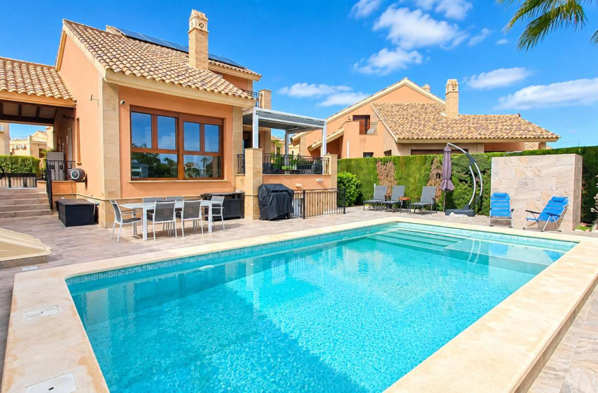 Herverkoop - Villa -
Algorfa - Inland