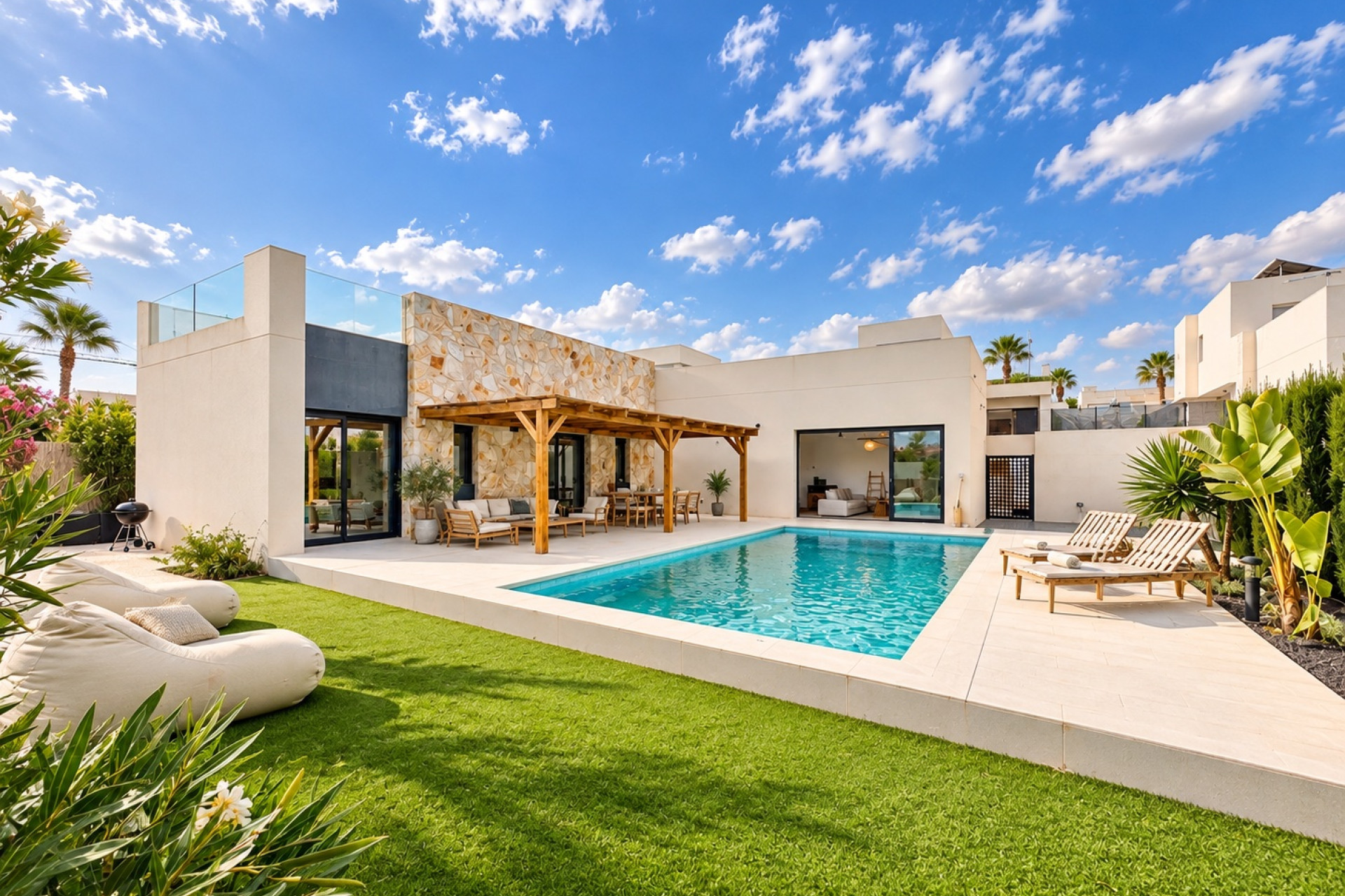 Herverkoop - Villa -
Algorfa - Inland